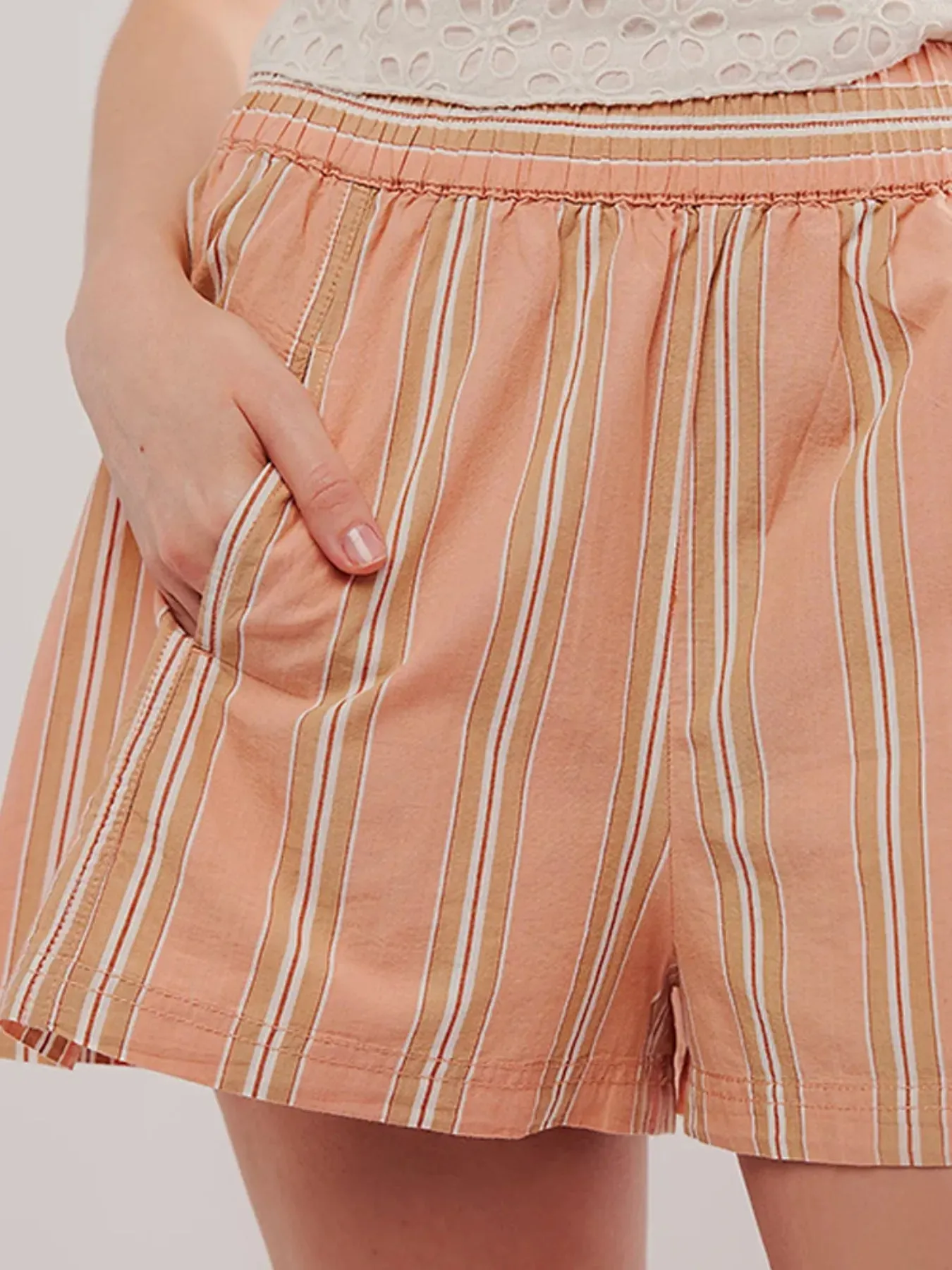 Striped High-Waist Linen Blend Summer Shorts sold by Charming Charlie product image thumbnail 5