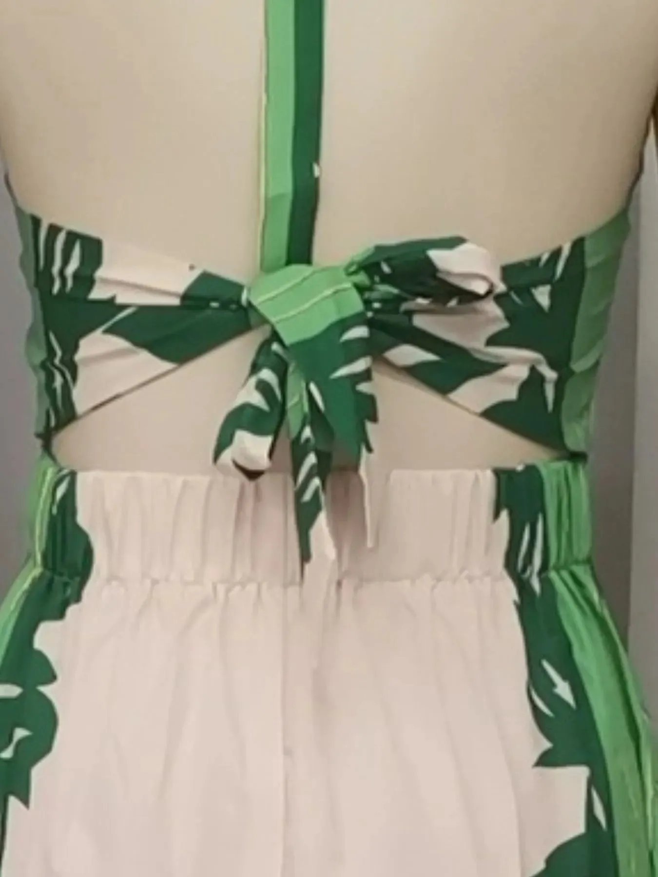 Halter Neck Leaf Print Maxi Dress sold by Charming Charlie product image thumbnail 5