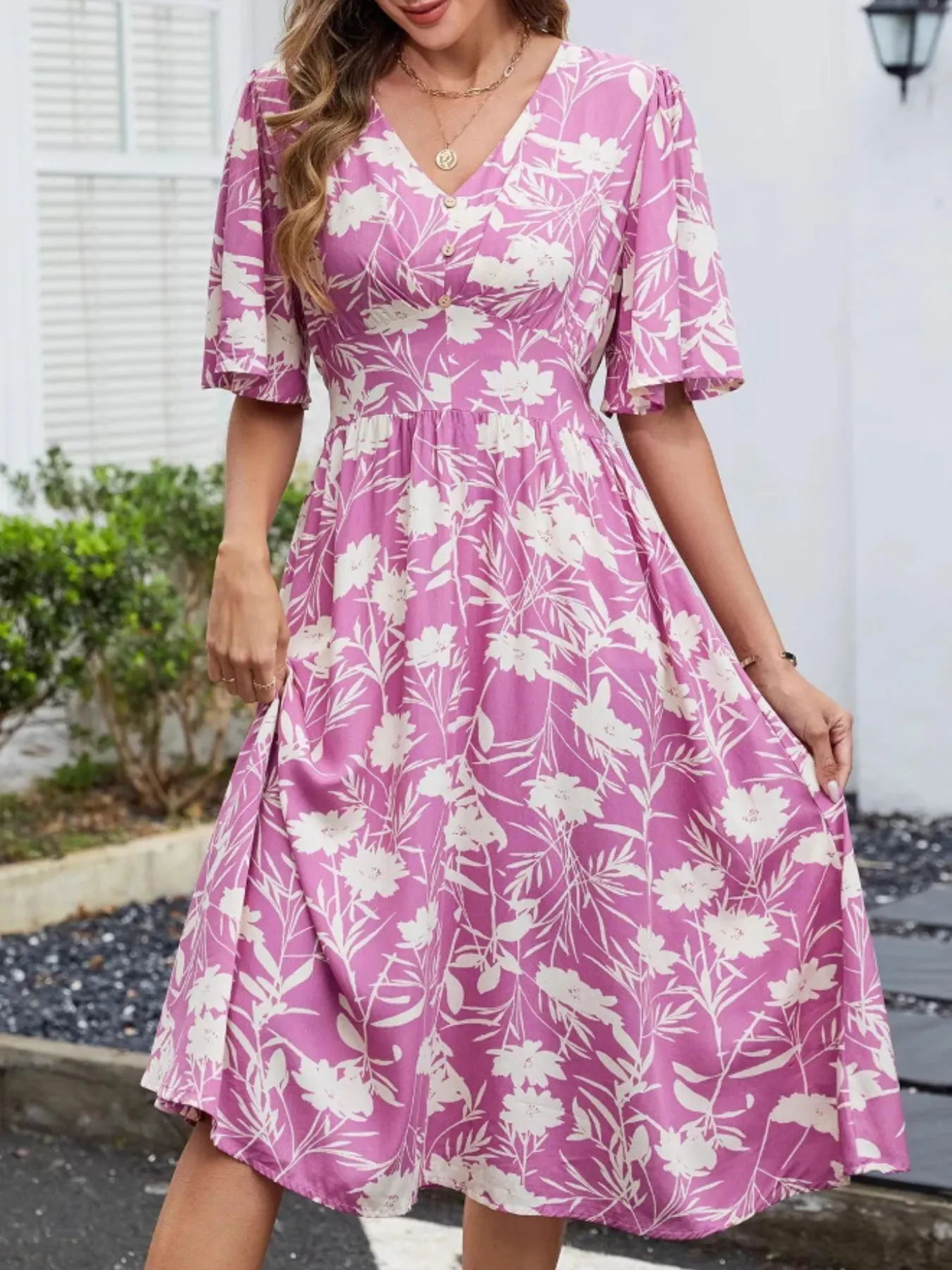Floral Flutter Sleeve V-Neck Summer Midi Dress sold by Charming Charlie product image thumbnail 4