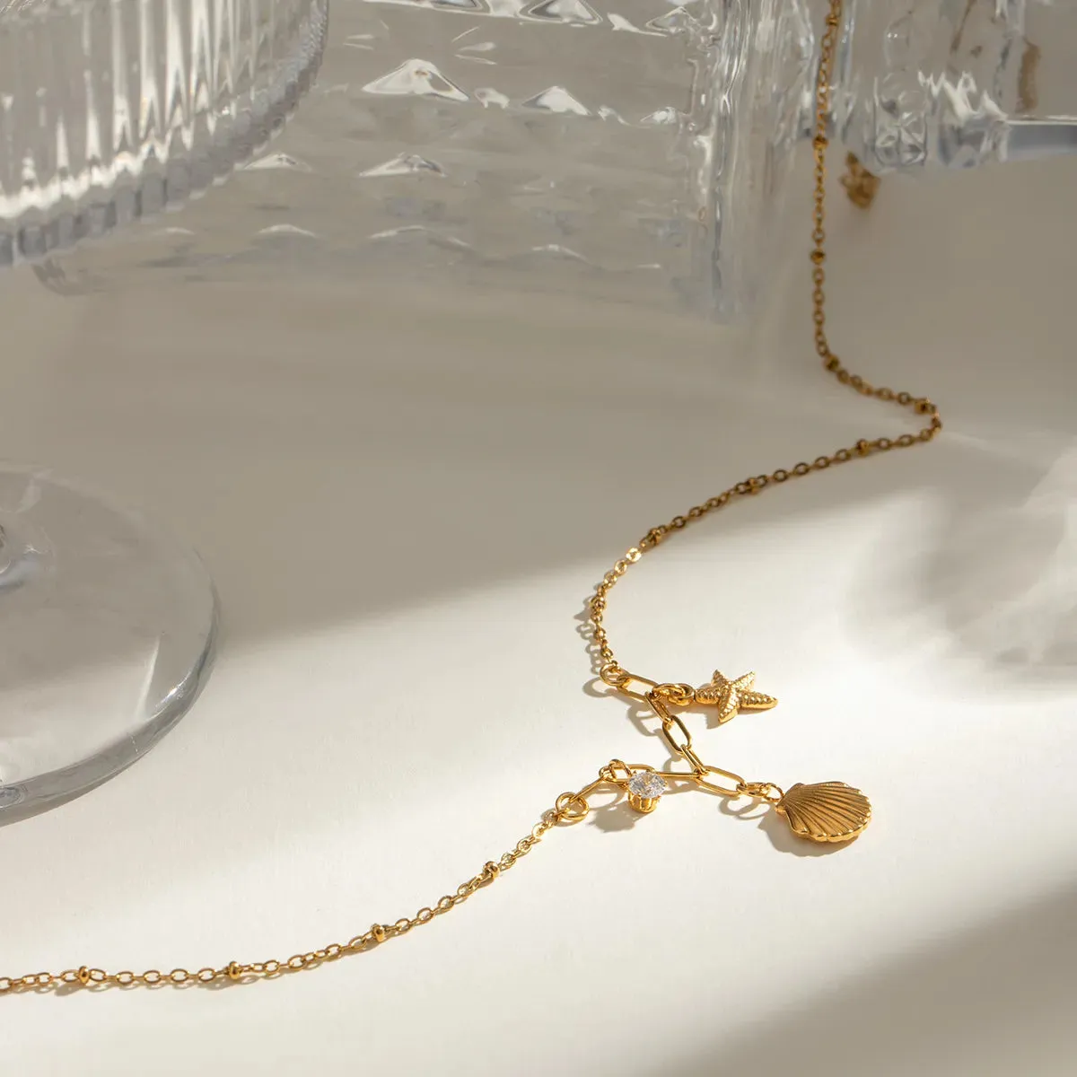 18K Gold-Plated Zircon Shell Necklace sold by Charming Charlie product image thumbnail 4