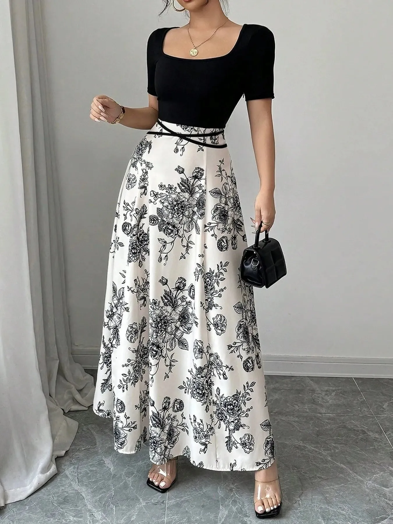 Printed Square Neck Short Sleeve Maxi Dress sold by Charming Charlie product image thumbnail 5