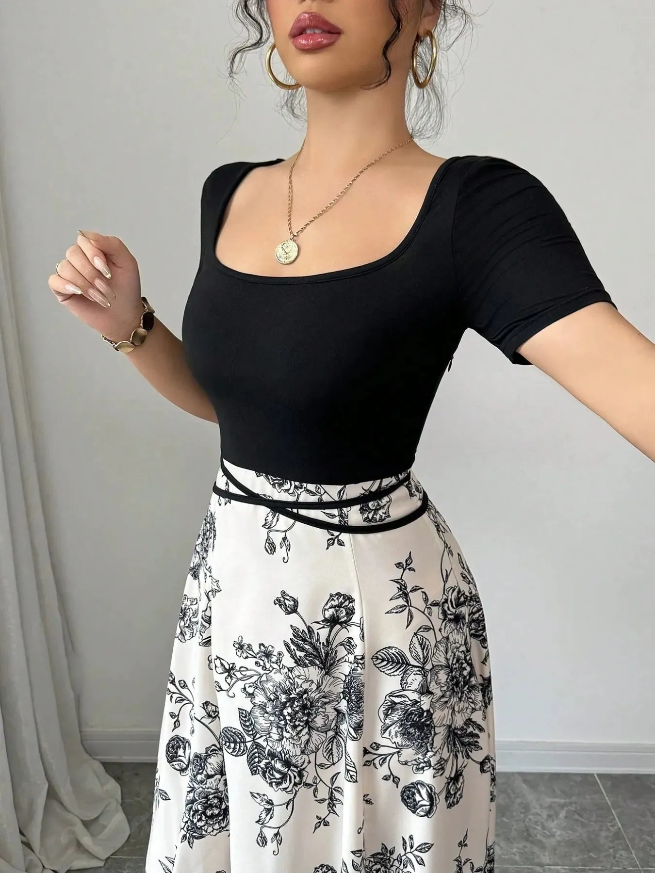 Printed Square Neck Short Sleeve Maxi Dress sold by Charming Charlie product image thumbnail 2