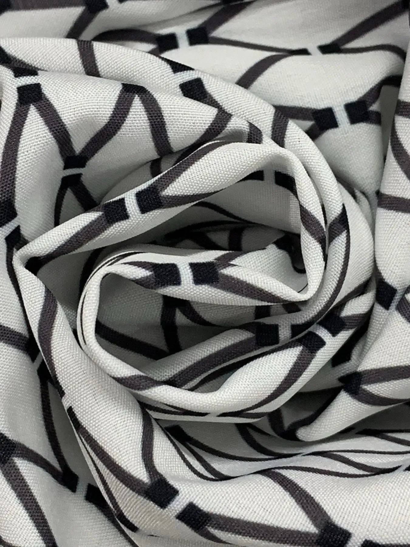 Diamond Pattern Long Sleeve Top and Pants Two-Piece Set sold by Charming Charlie product image thumbnail 3