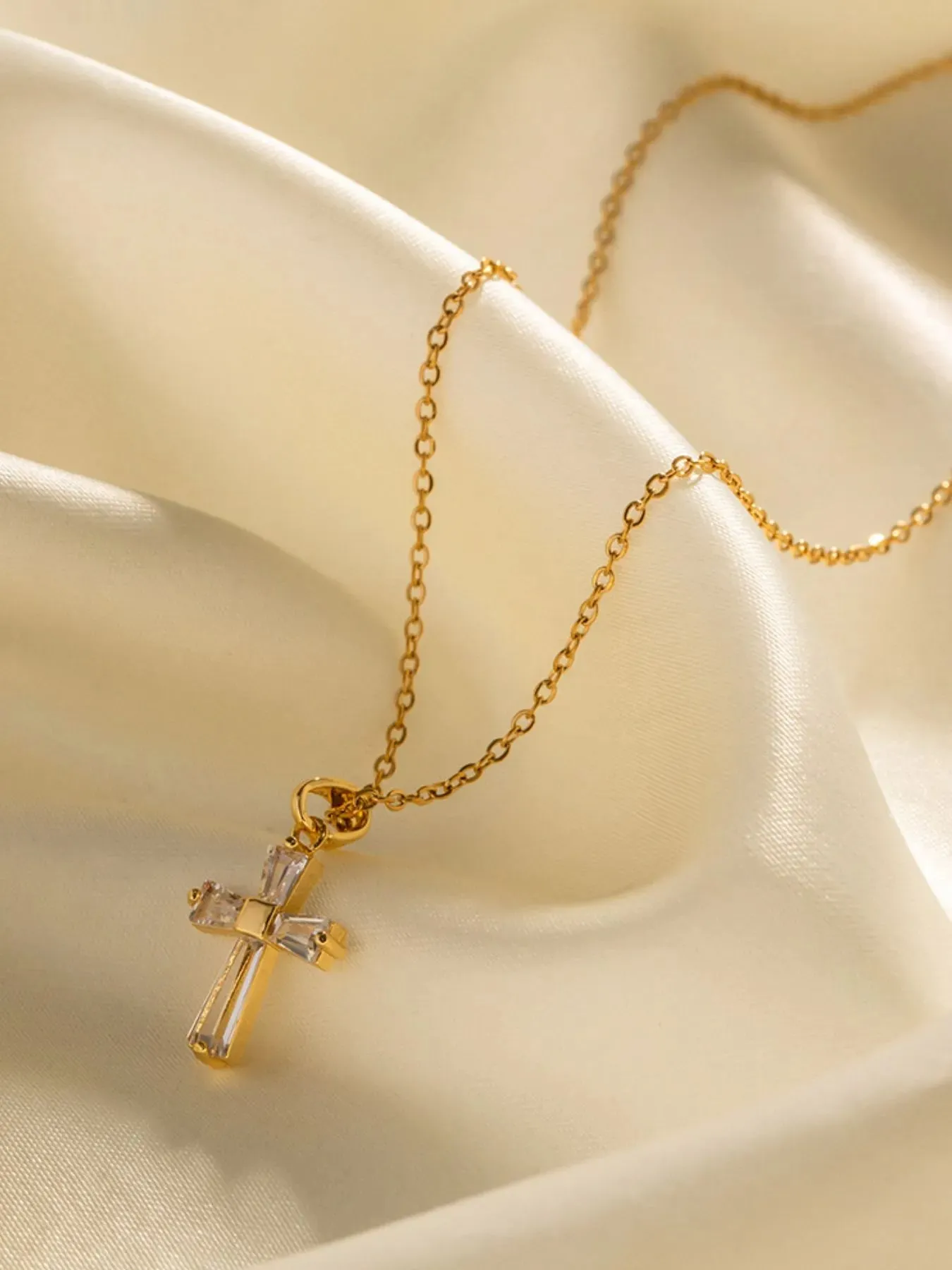 18K Gold-Plated Zircon Cross Pendant Necklace sold by Charming Charlie product image thumbnail 5