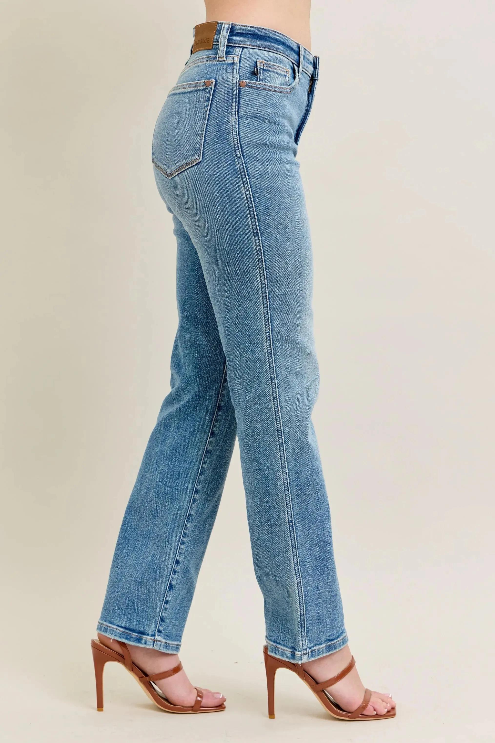 Judy Blue Full Size Hw Vintage Straight Jeans Plus Size sold by Charming Charlie product image thumbnail 4