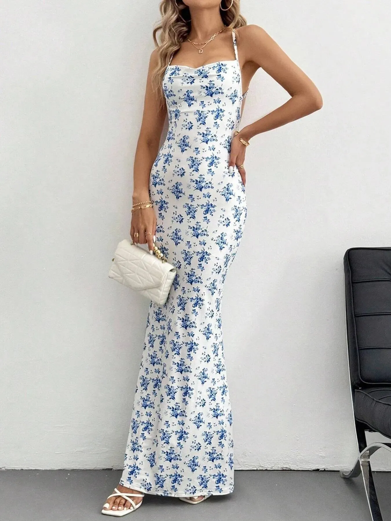 Crisscross Back Floral Print Bodycon Maxi Dress sold by Charming Charlie product image thumbnail 5