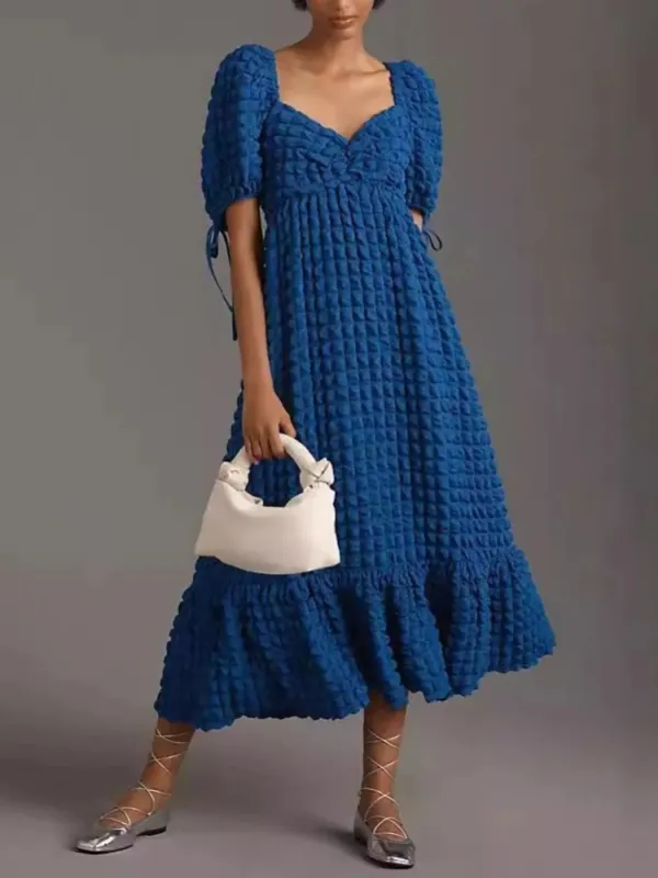 Textured Sweetheart Neck Short Sleeve Dress sold by Charming Charlie