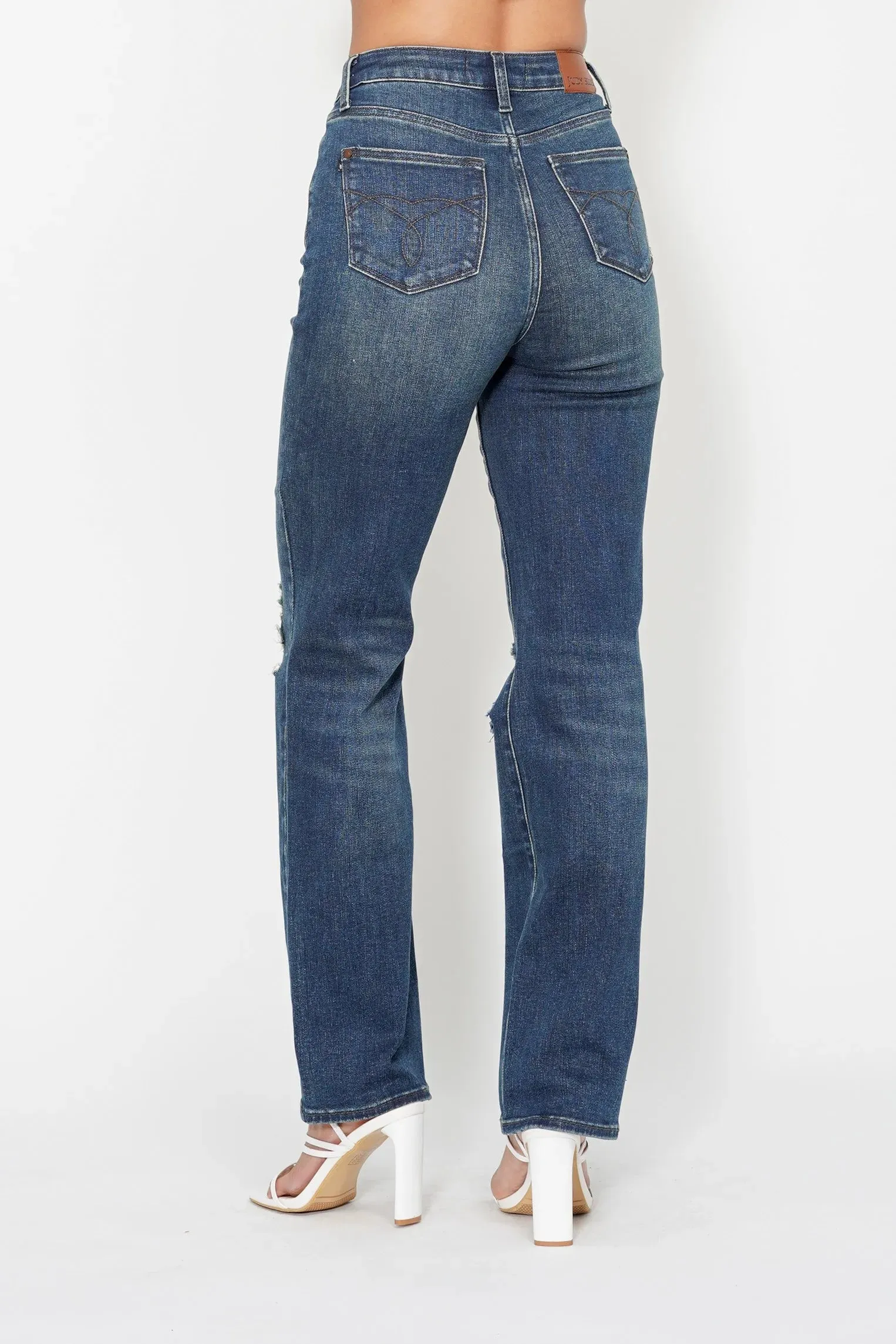 Judy Blue Full Size Hw Ripped Knee Dad Jeans Plus Size sold by Charming Charlie product image thumbnail 5