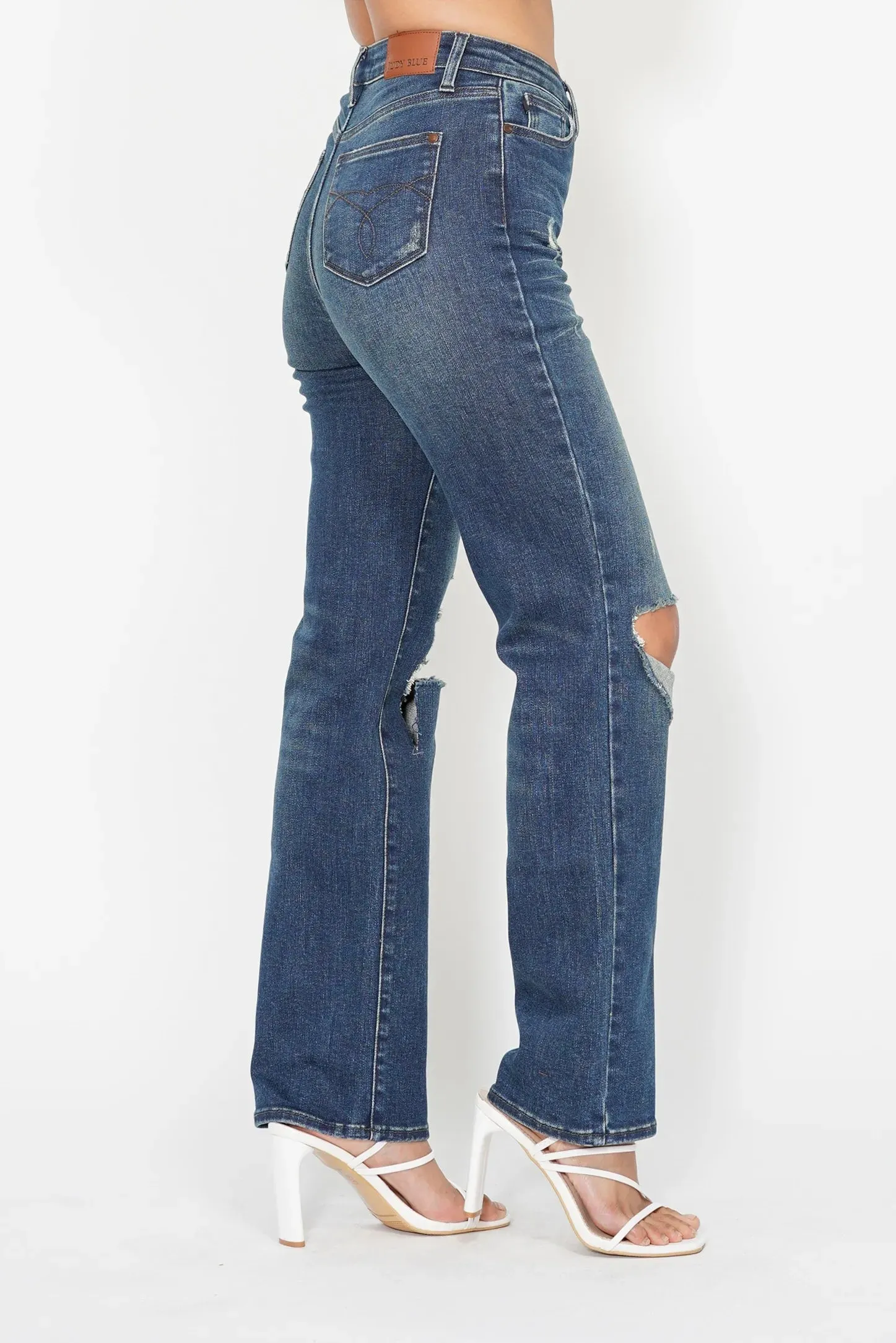 Judy Blue Full Size Hw Ripped Knee Dad Jeans Plus Size sold by Charming Charlie product image thumbnail 3