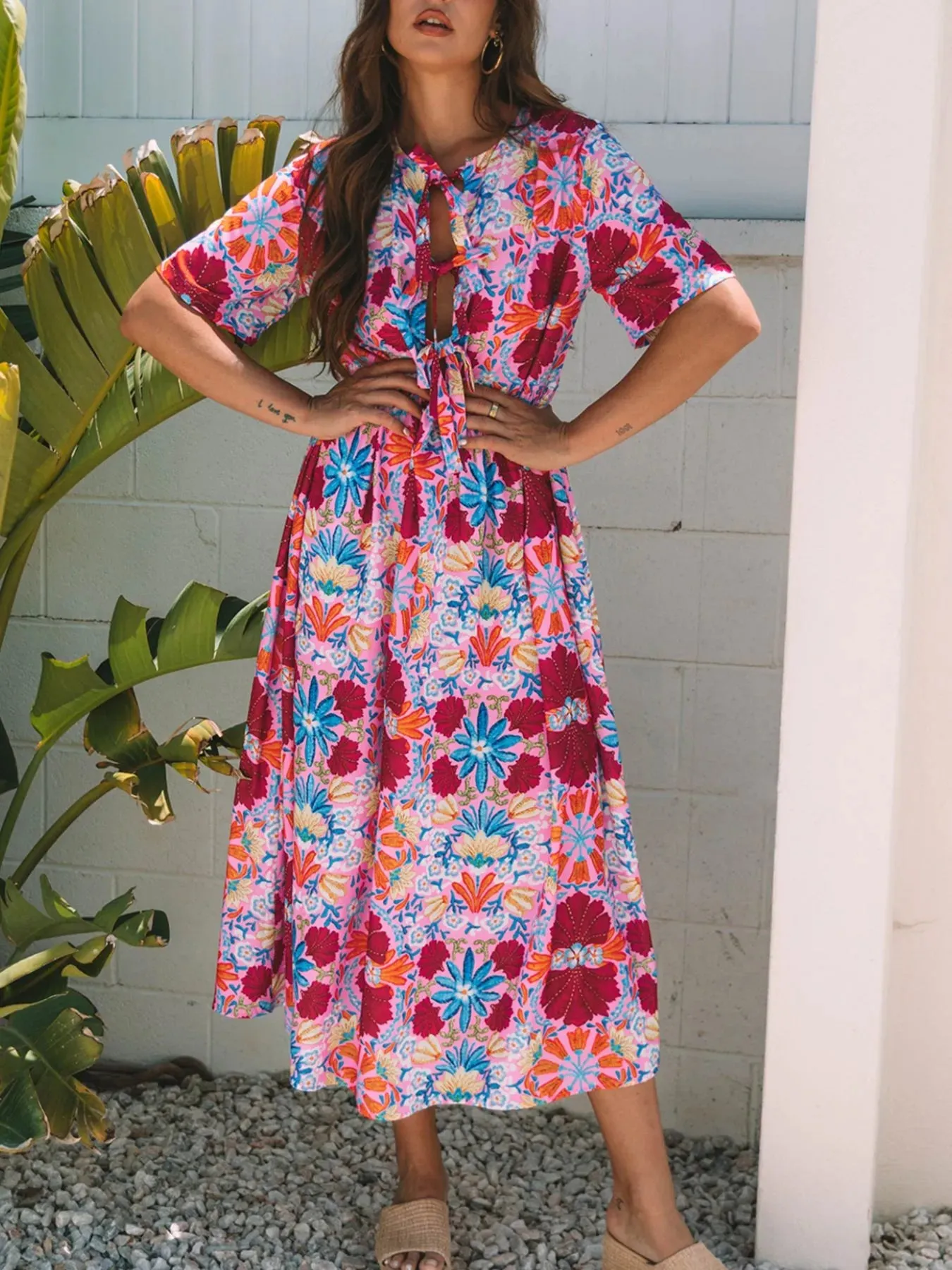 Floral Print Tie Front Midi Dress sold by Charming Charlie product image thumbnail 5
