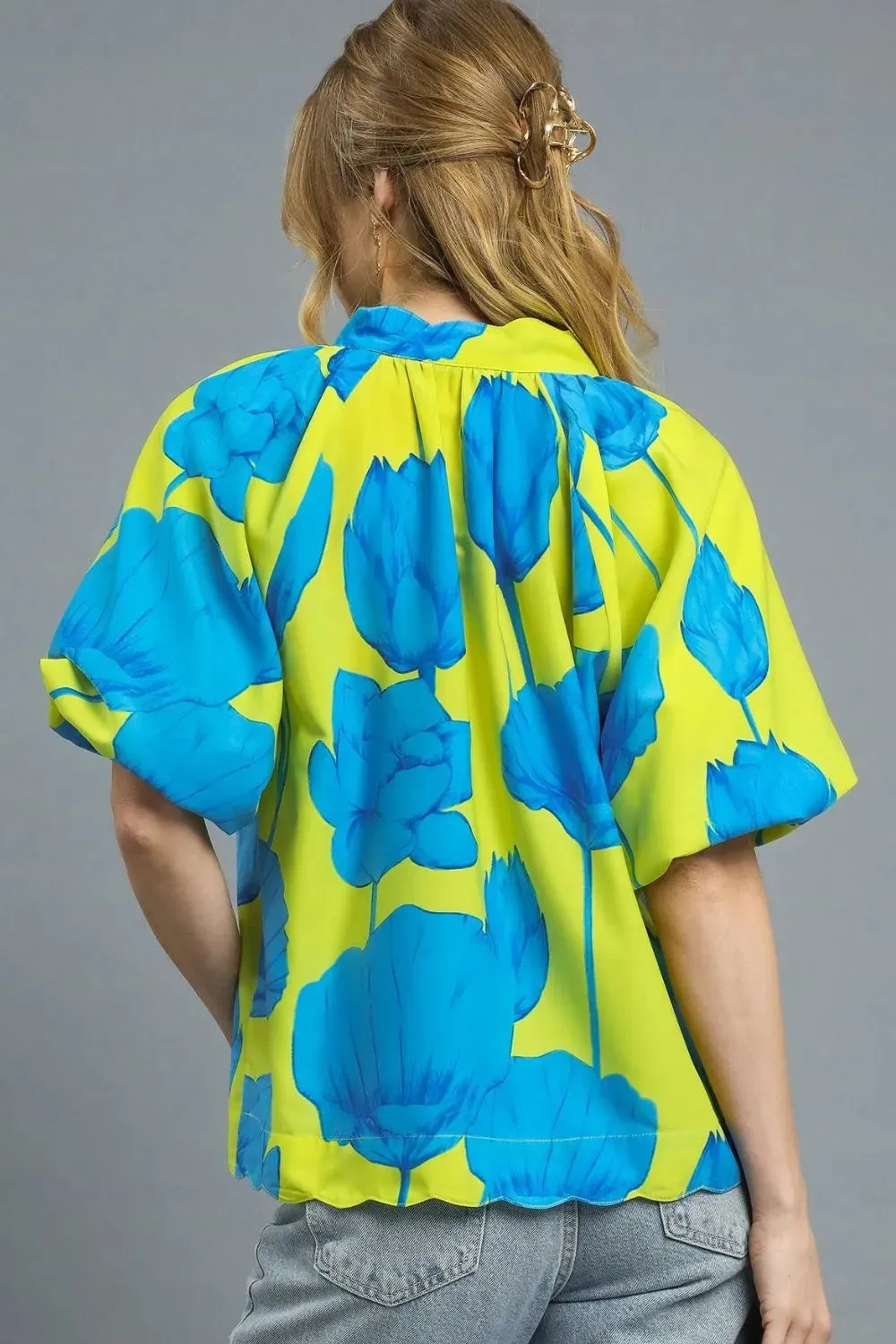 Umgee Floral Print Relaxed Fit Summer Blouse sold by Charming Charlie product image thumbnail 3