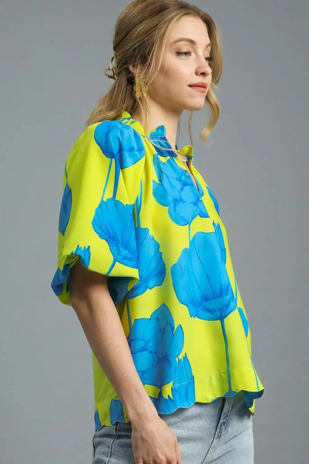 Umgee Floral Print Relaxed Fit Summer Blouse sold by Charming Charlie product image thumbnail 2