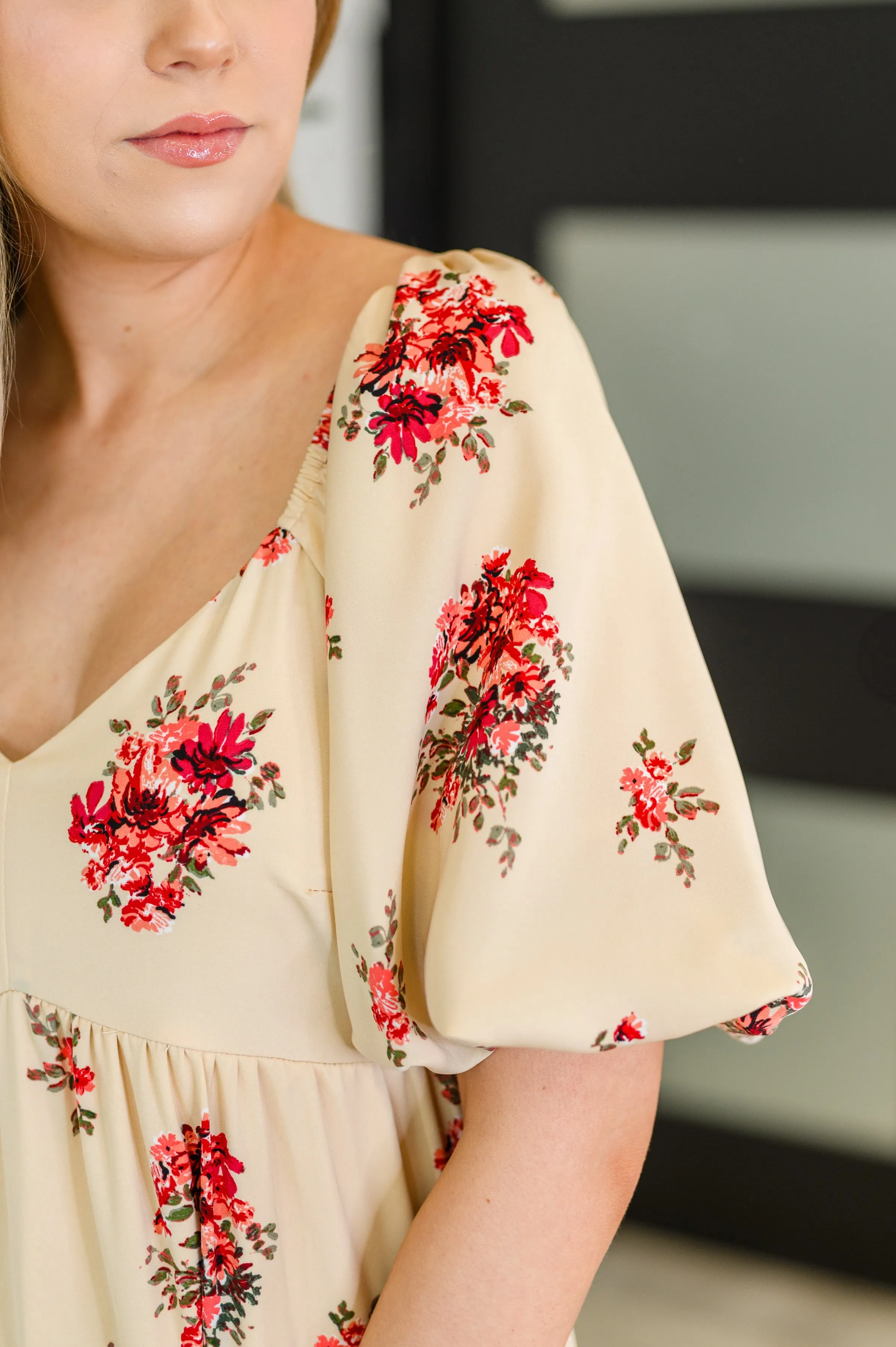 Petals & Postcards Balloon Sleeve Dress sold by Charming Charlie product image thumbnail 2