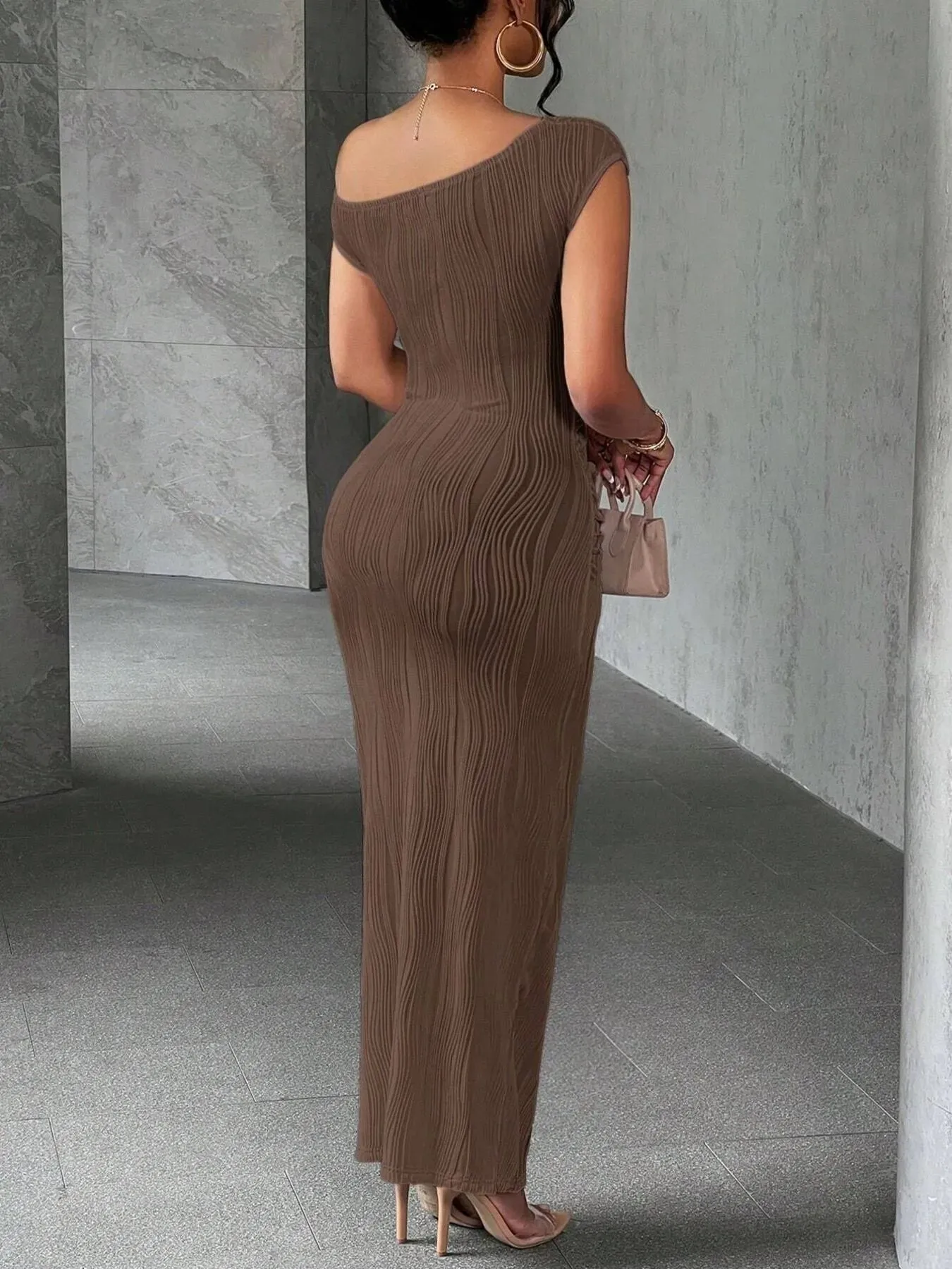 Textured Single Shoulder Bodycon Maxi Dress sold by Charming Charlie product image thumbnail 5