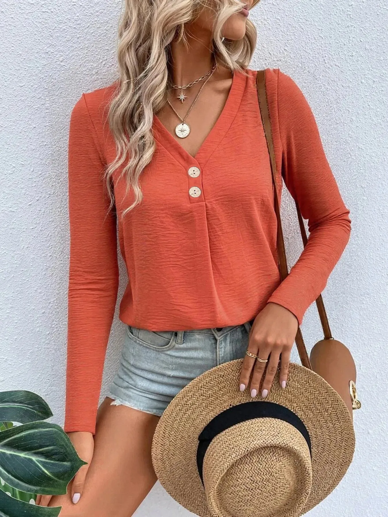 Full Size V-Neck Long Sleeve T-Shirt Plus Size sold by Charming Charlie product image thumbnail 4