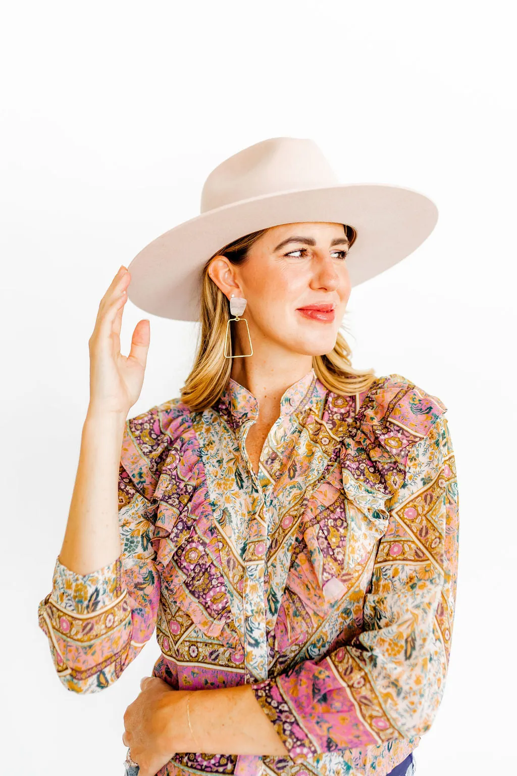 Kaelyn - Milky Way sold by Charming Charlie product image thumbnail 4