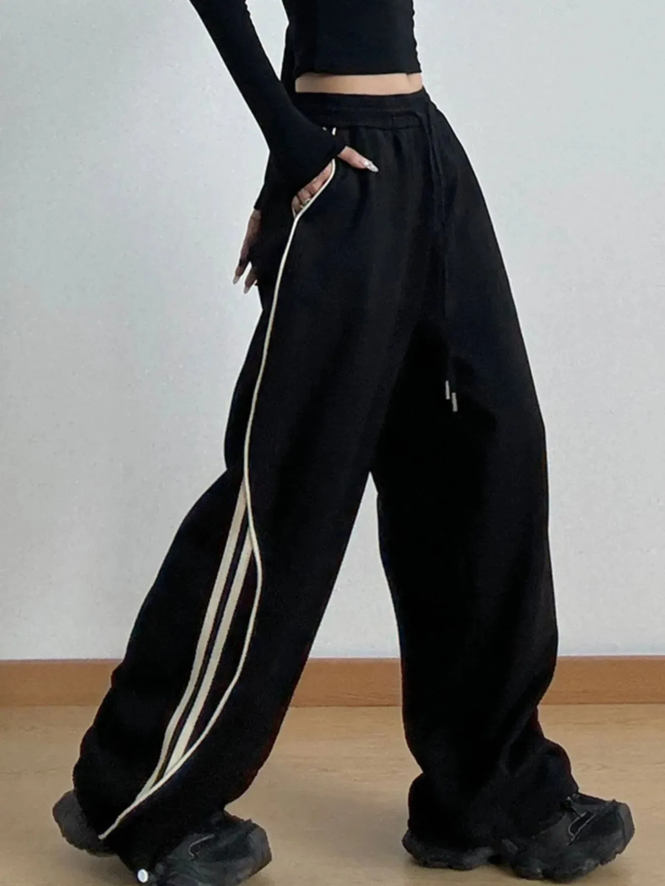 Drawstring Wide Leg Pants sold by Charming Charlie product image thumbnail 4