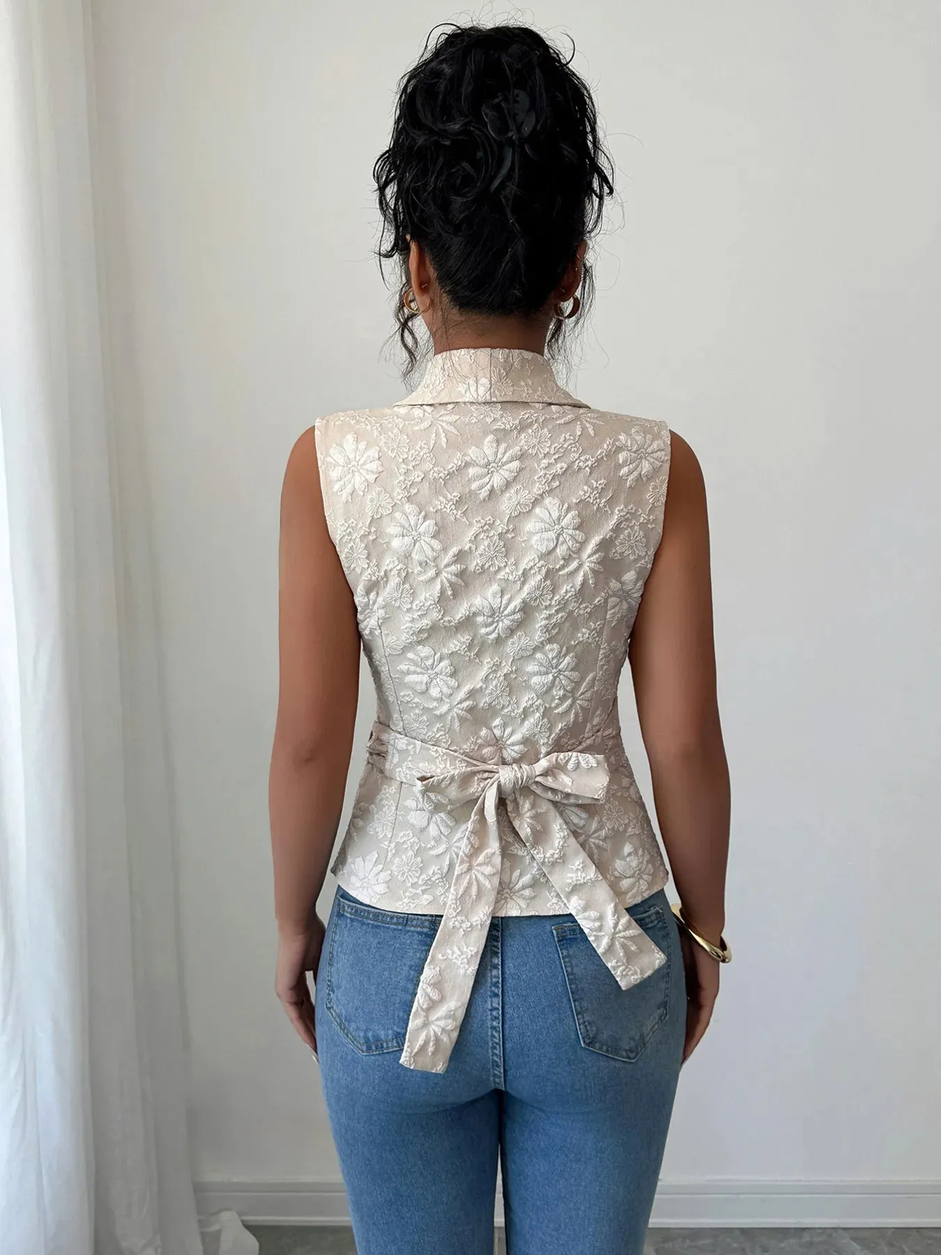 Flower Ruched Sleeveless Tank sold by Charming Charlie product image thumbnail 3