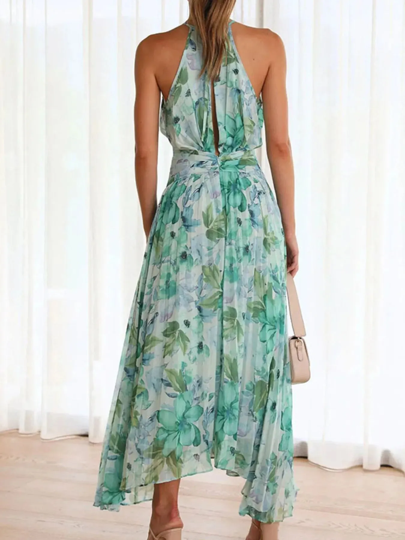 Printed Sleeveless Pleated Dress sold by Charming Charlie product image thumbnail 3