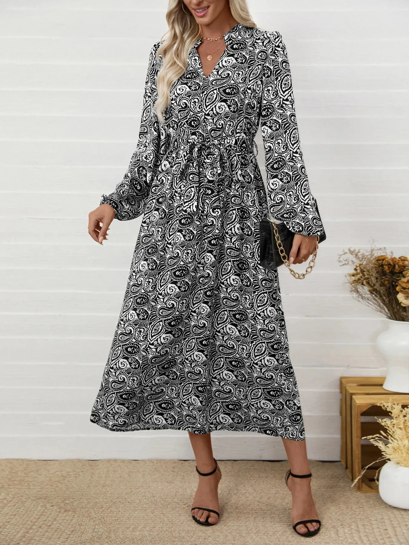 Paisley Print Long Sleeve Midi Dress sold by Charming Charlie product image thumbnail 2