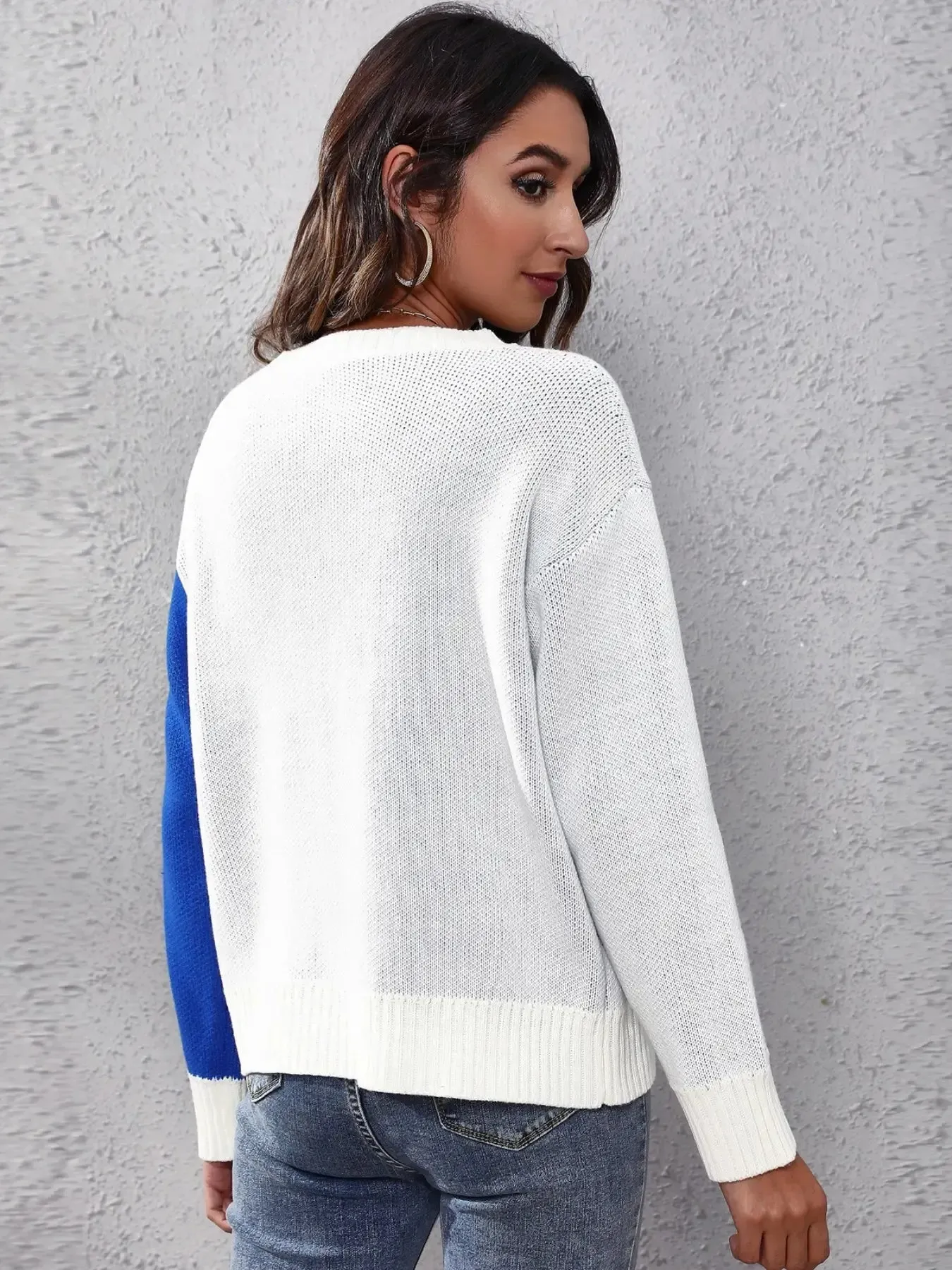 Contrast Round Neck Long Sleeve Sweater sold by Charming Charlie product image thumbnail 3
