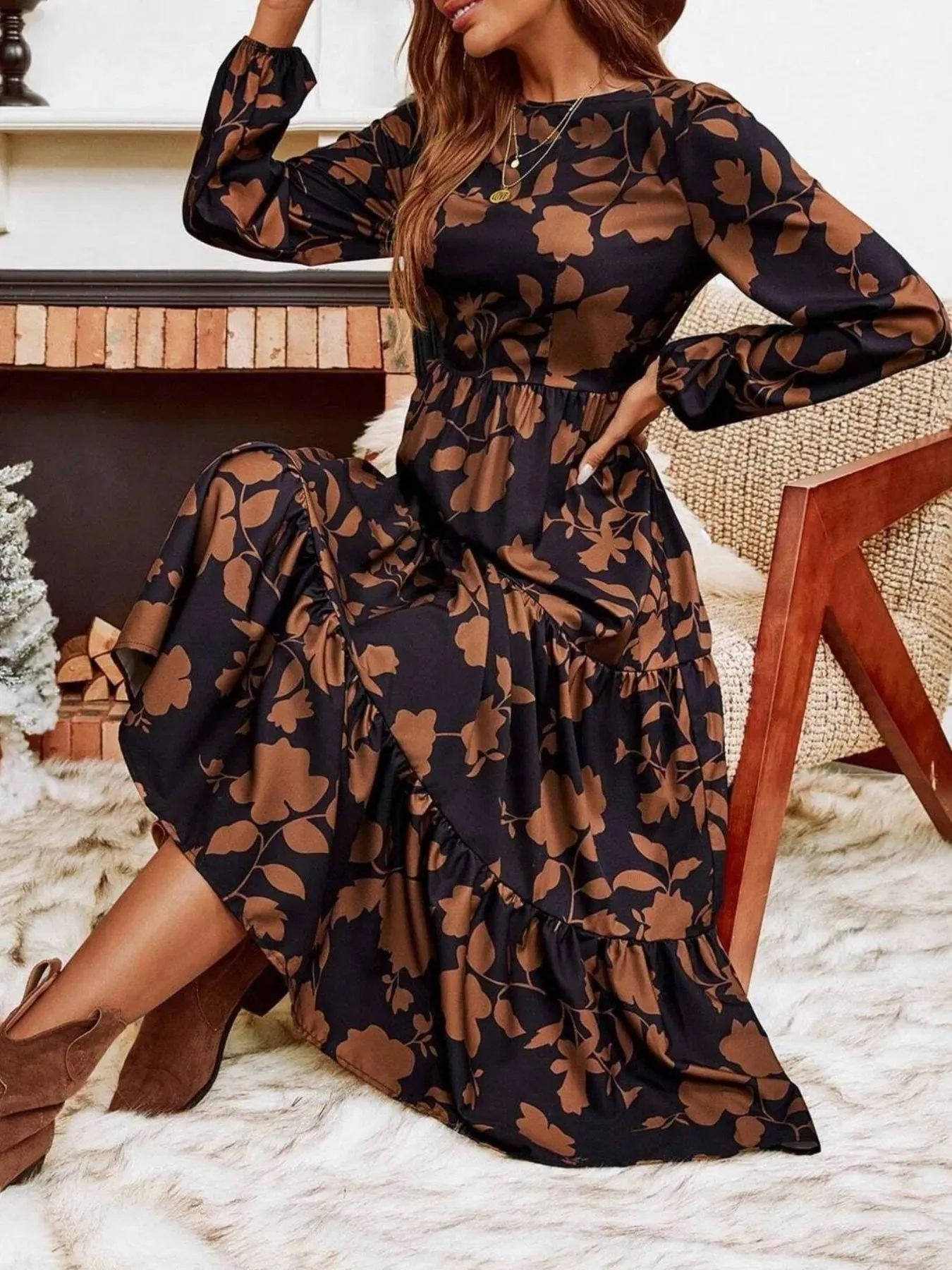 Floral Tiered Midi Dress with Long Sleeves sold by Charming Charlie product image thumbnail 2