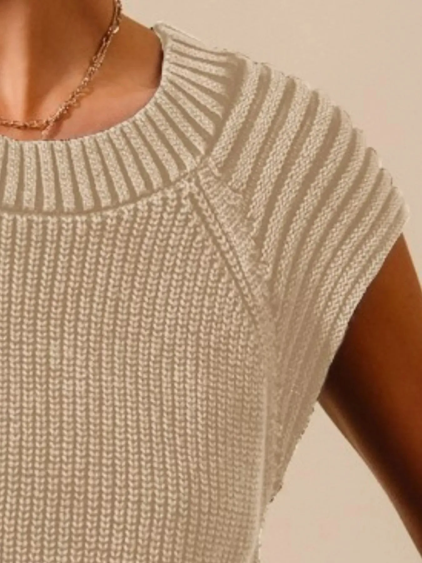 SO ME Mineral Washed Raglan Sleeveless Sweater Top sold by Charming Charlie product image thumbnail 4