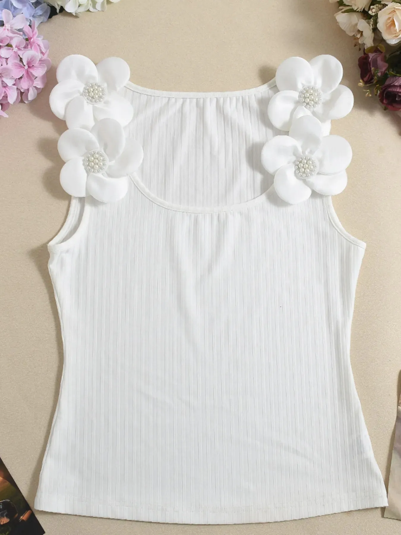 Flower Ribbed Scoop Neck Tank sold by Charming Charlie product image thumbnail 5