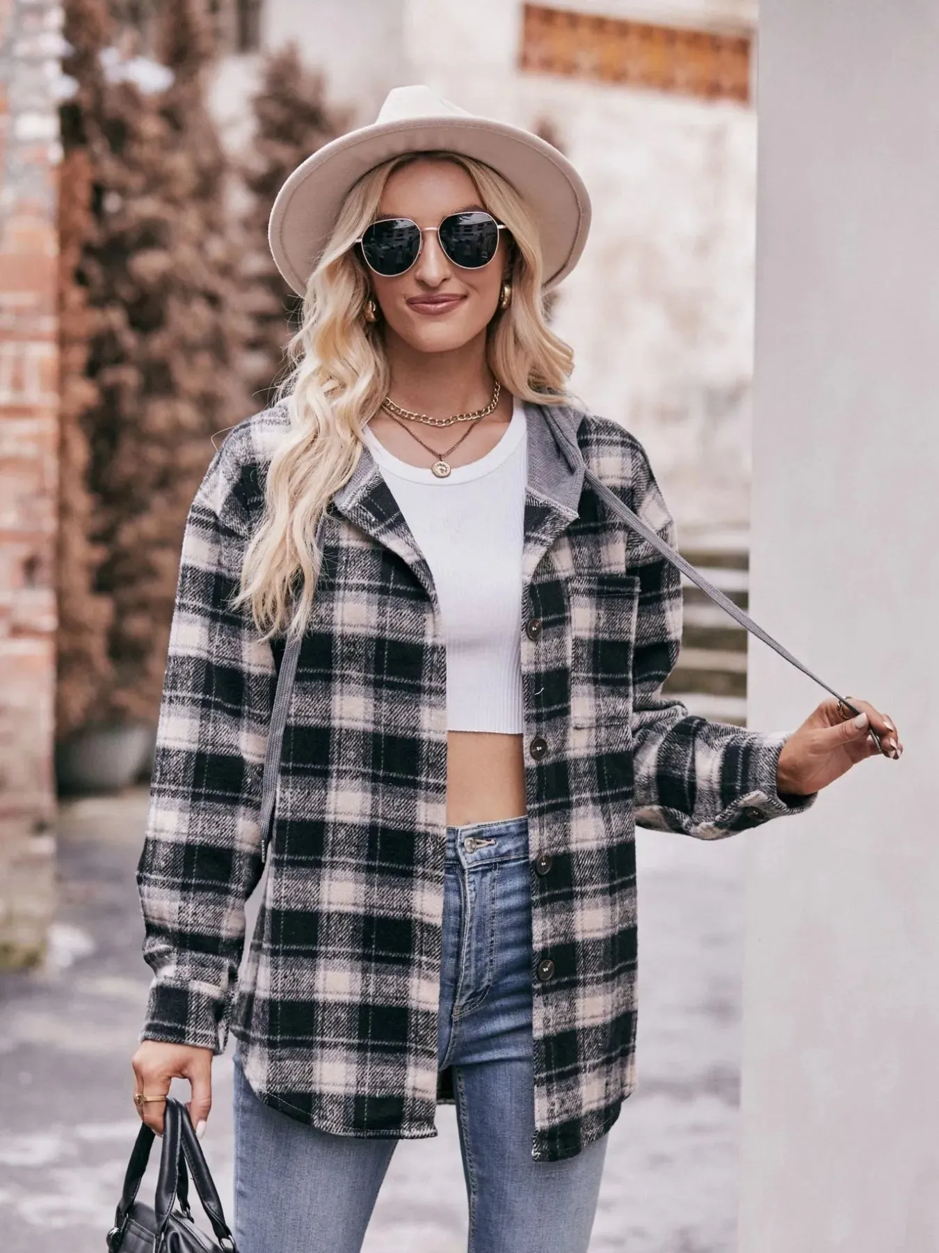 Oversized Plaid Button Up Shacket sold by Charming Charlie product image thumbnail 4