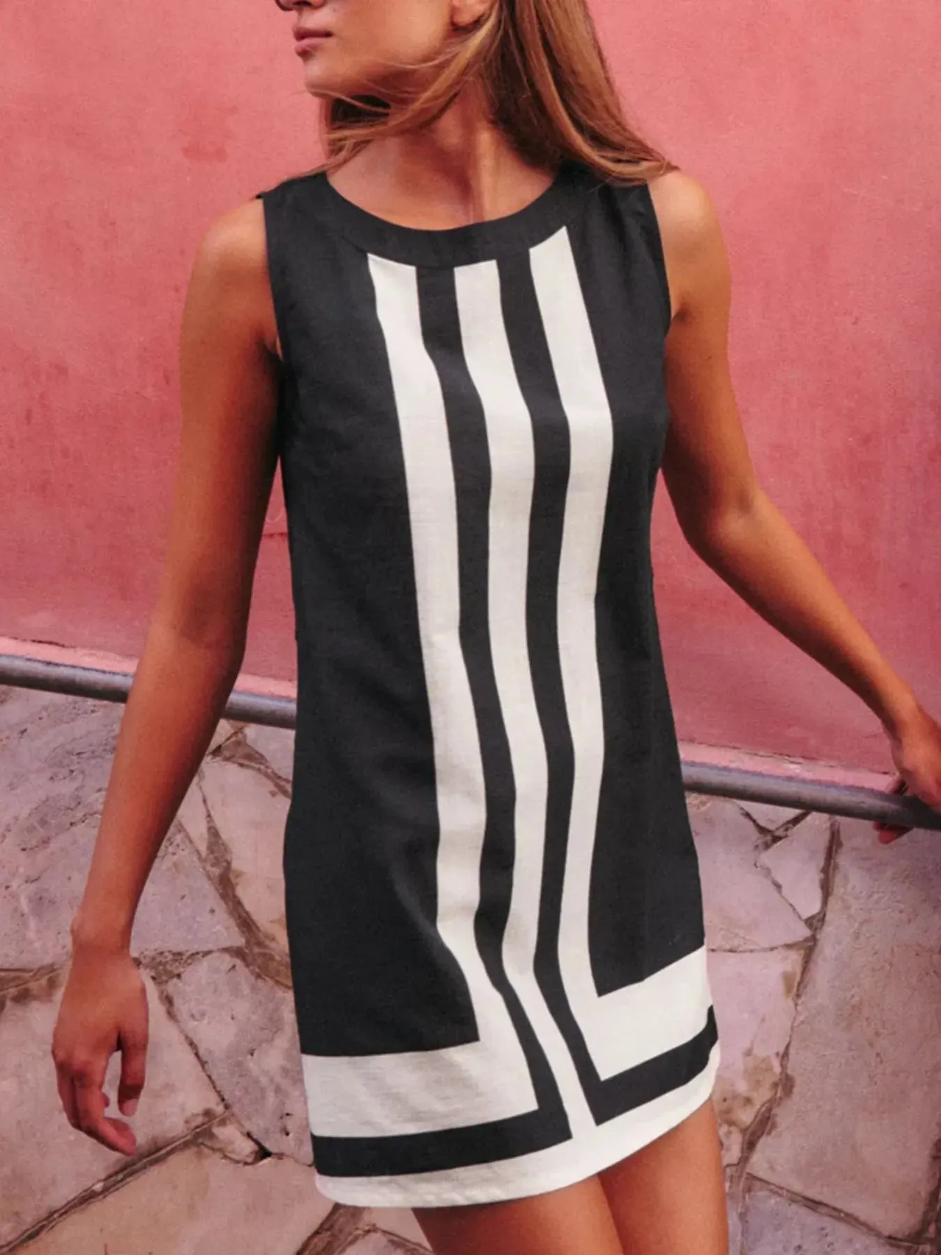 Striped Round Neck Sleeveless Dress sold by Charming Charlie product image thumbnail 3