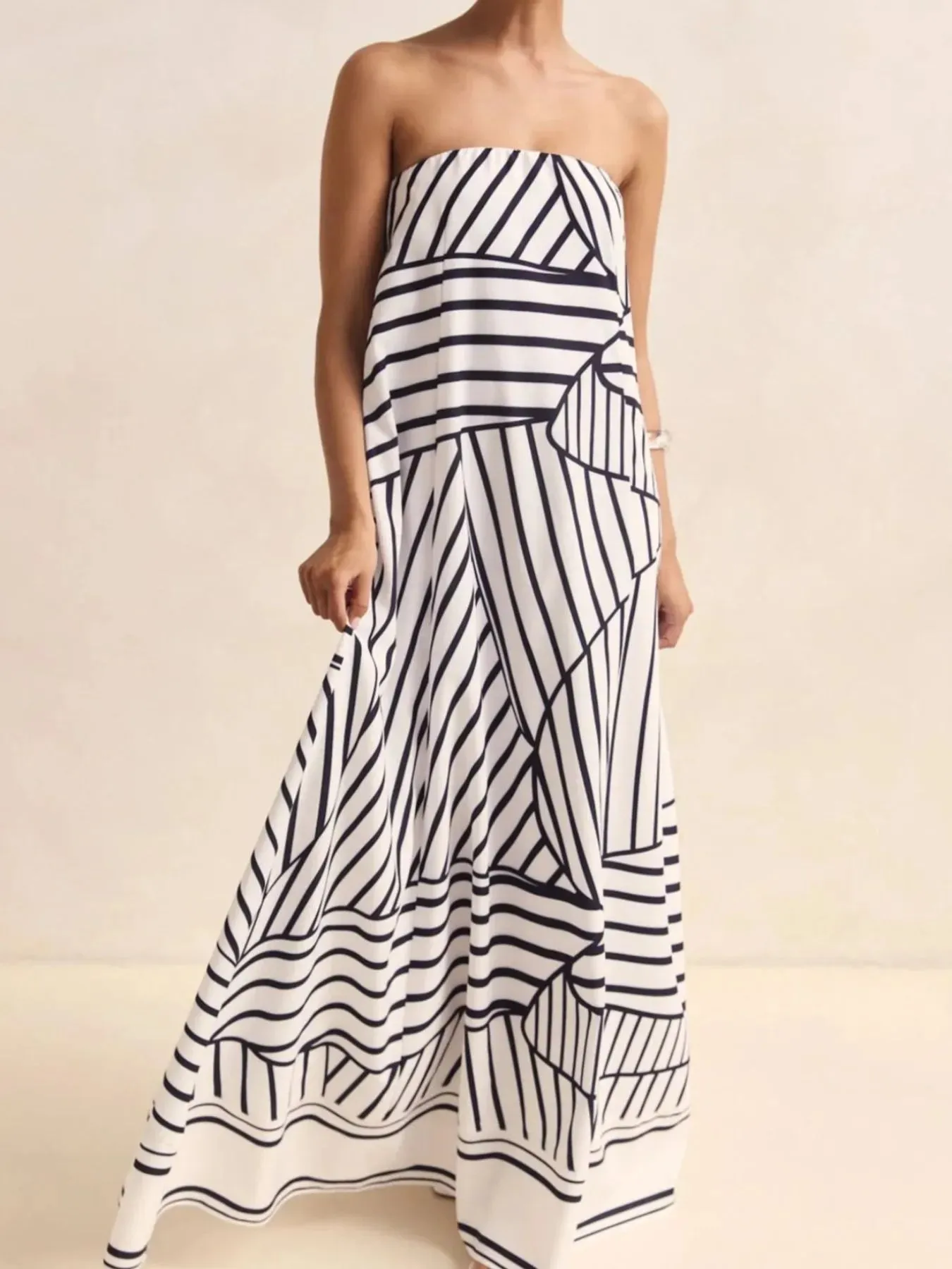 Smocked Printed Tube Maxi Dress sold by Charming Charlie product image thumbnail 2