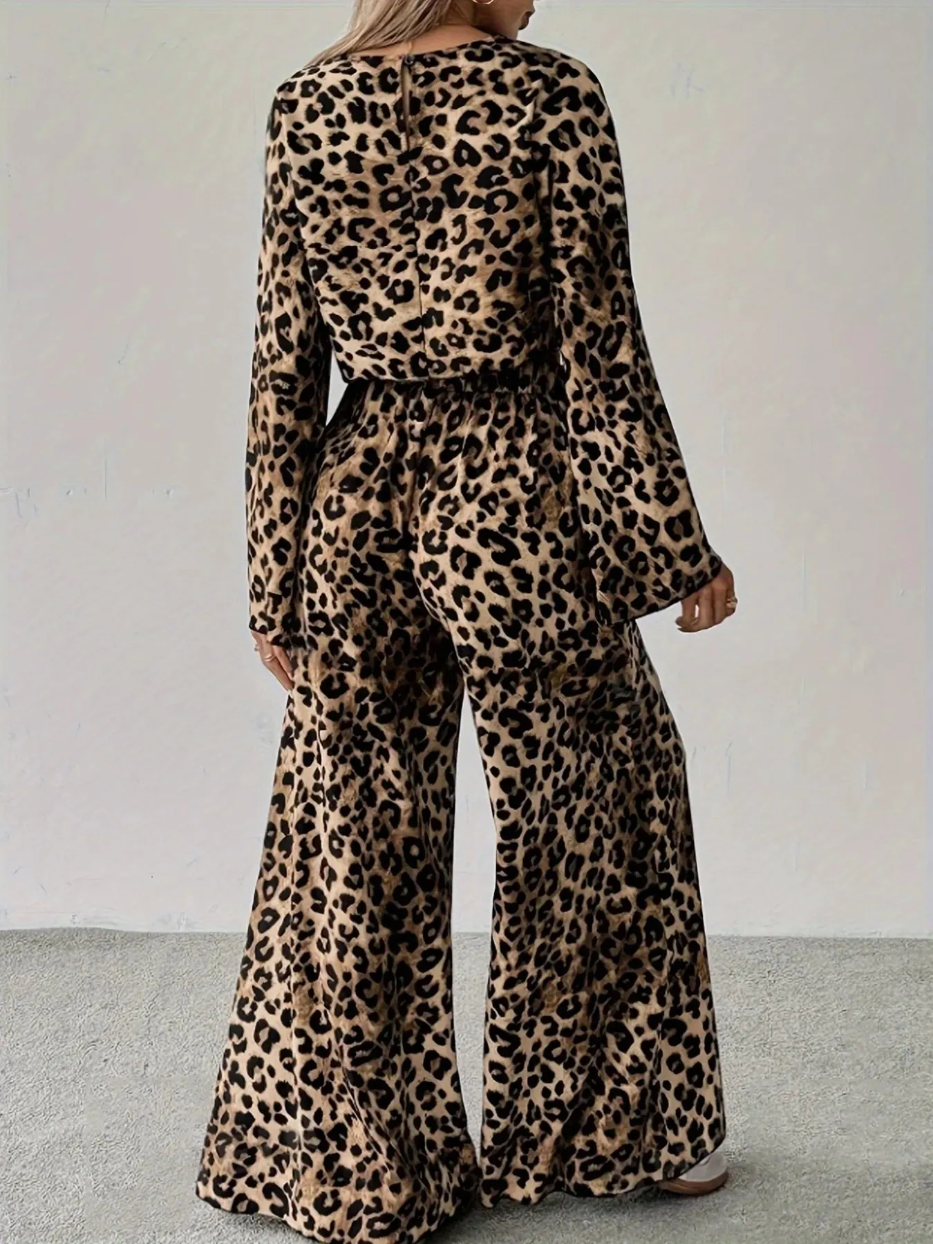 Leopard Print Long Sleeve Top and Pants Set sold by Charming Charlie product image thumbnail 2