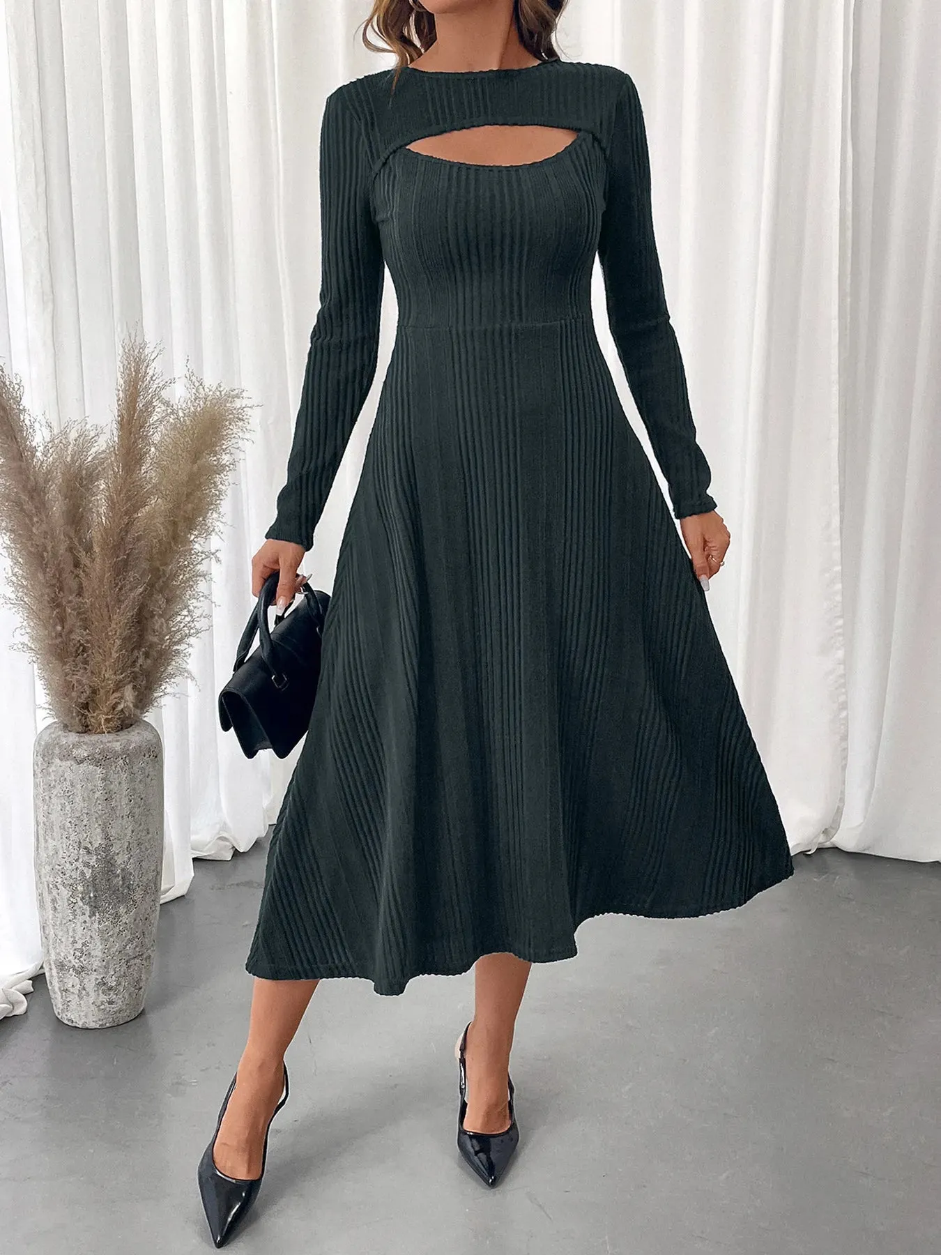 Ribbed Knit Cutout Long Sleeve Midi Dress sold by Charming Charlie product image thumbnail 5