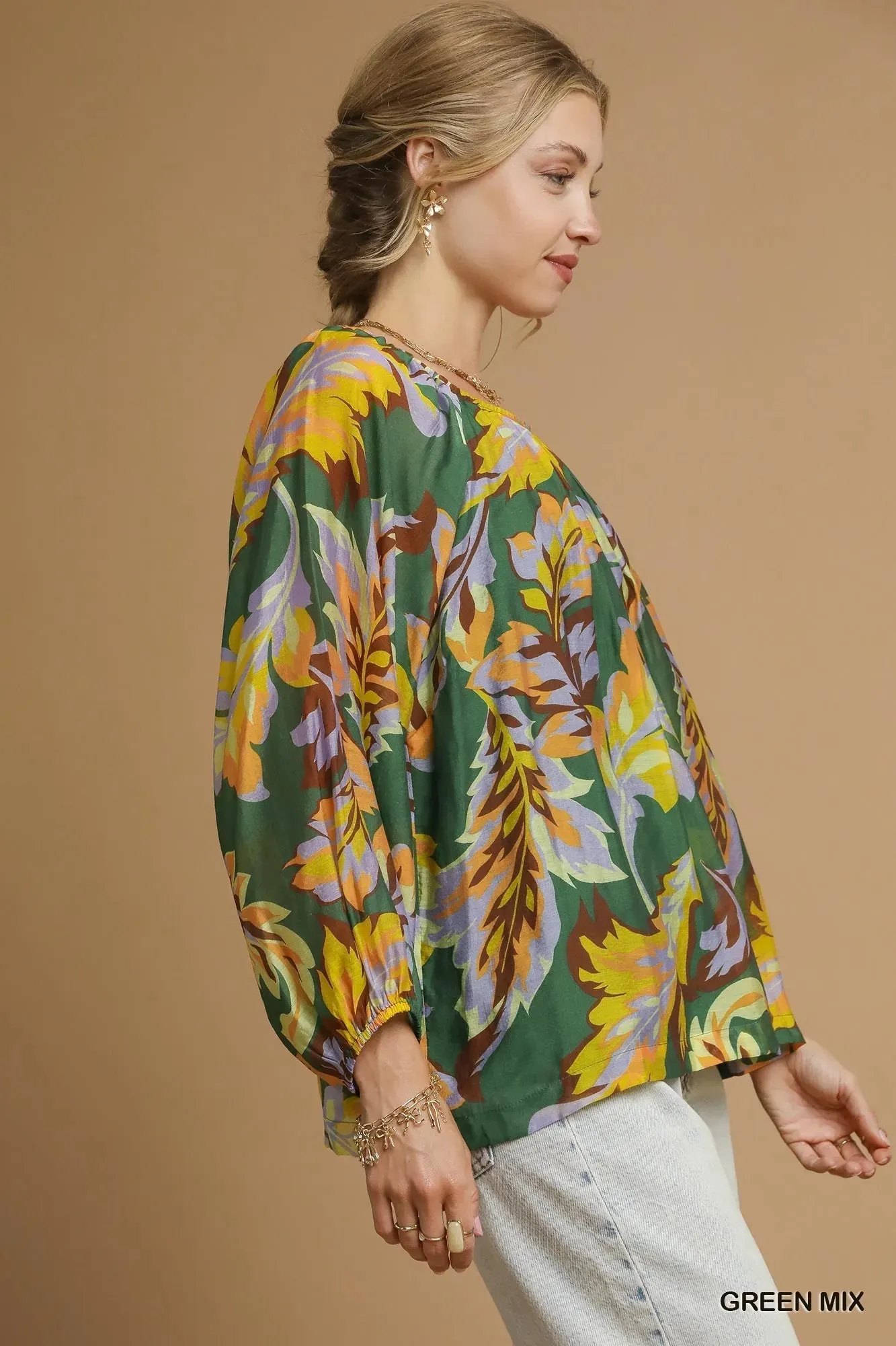 Umgee Mix Abstract Print Balloon Sleeve Blouse sold by Charming Charlie product image thumbnail 2