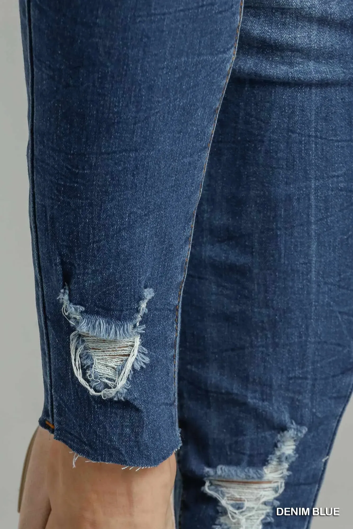 Umgee Distressed Skinny Jeans with Pockets sold by Charming Charlie product image thumbnail 5