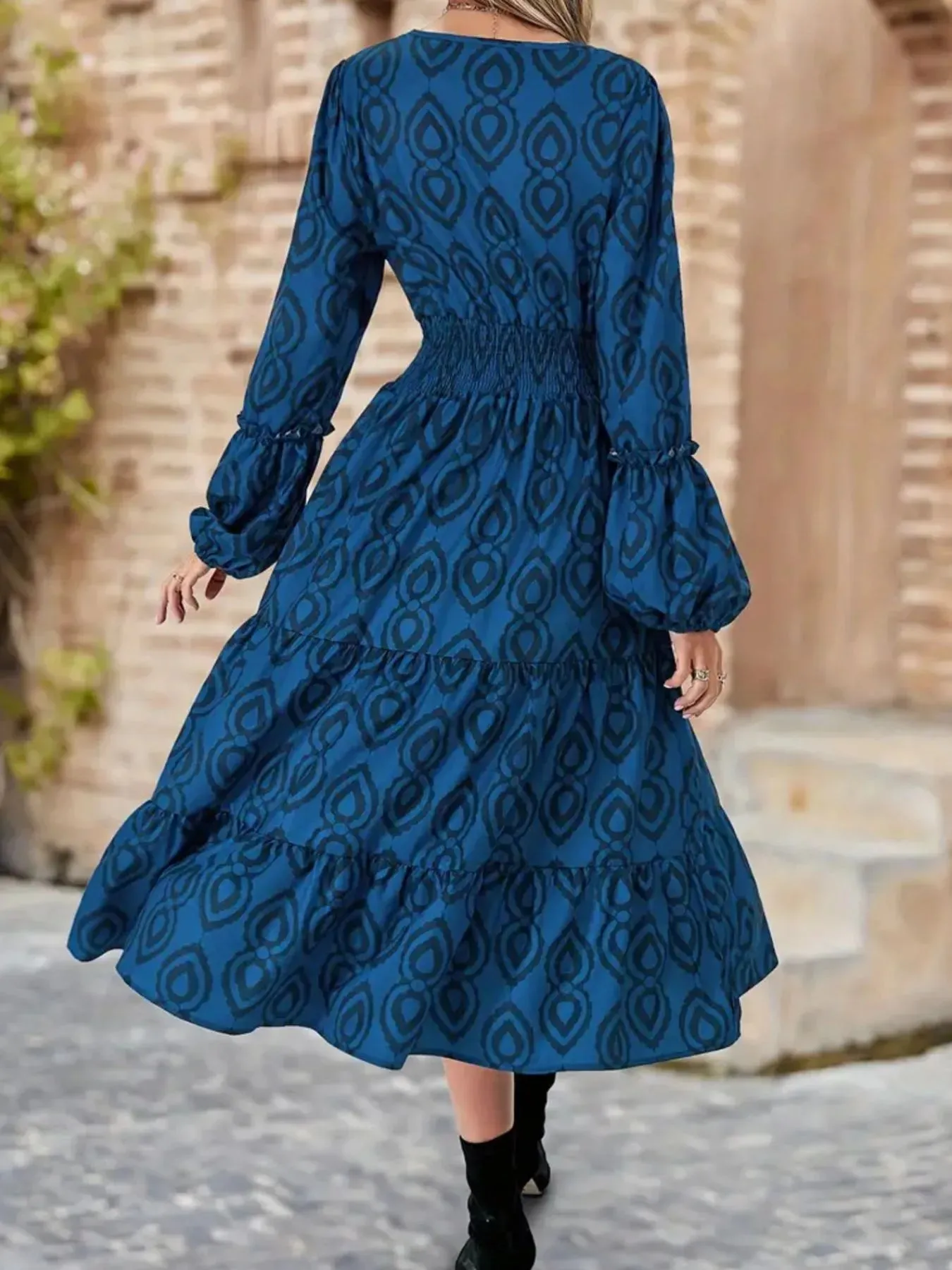 Printed Round Neck Balloon Sleeve Dress sold by Charming Charlie product image thumbnail 5