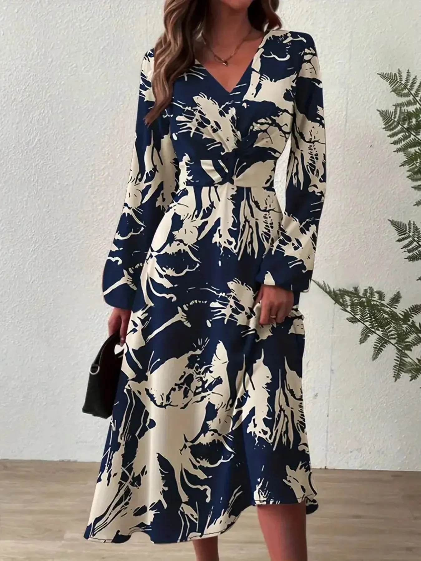 Long Sleeve Printed Midi Dress sold by Charming Charlie product image thumbnail 3