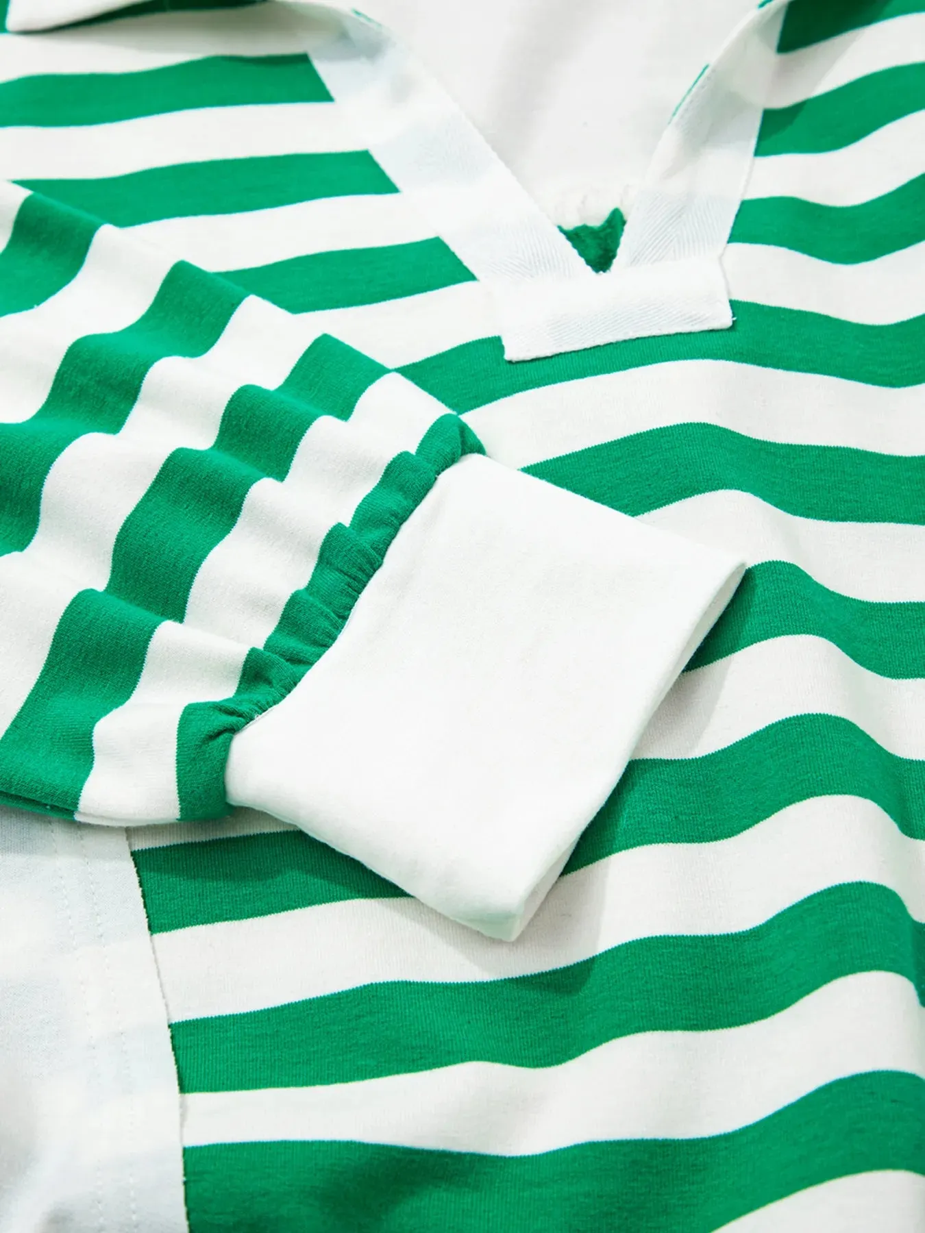 Stripe Colorblock Collared V Neck Cropped Top sold by Charming Charlie product image thumbnail 5