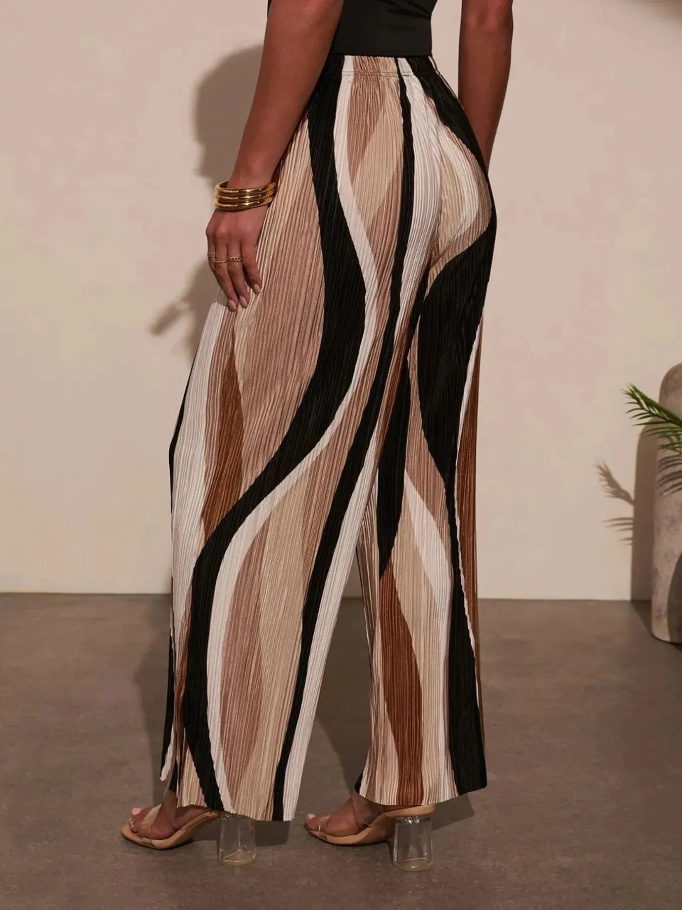 Drawstring Contrast Wide Leg Pants sold by Charming Charlie product image thumbnail 3