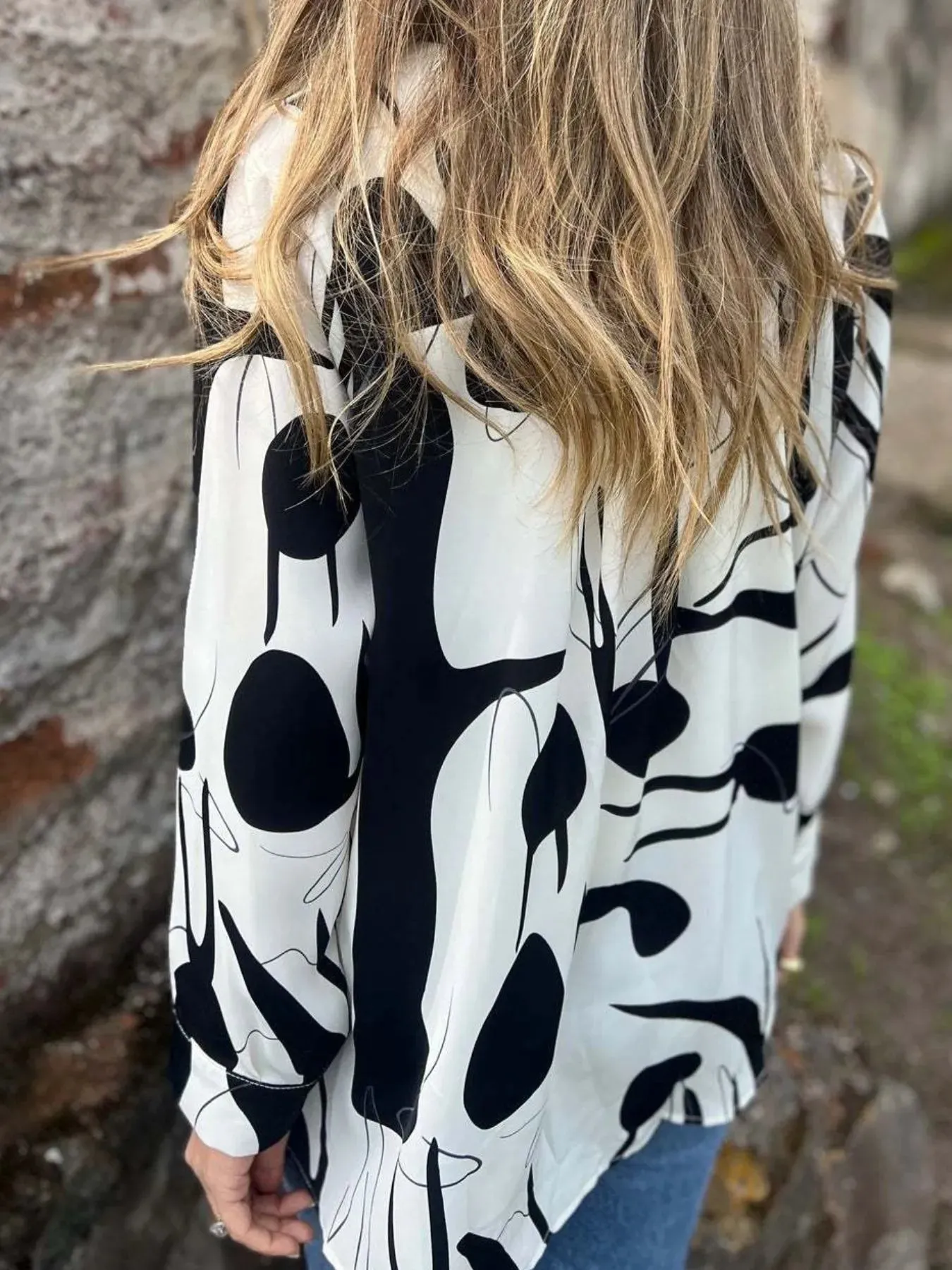 Full Size Abstract Print Long Sleeve Button-Up Shirt Plus Size sold by Charming Charlie product image thumbnail 5