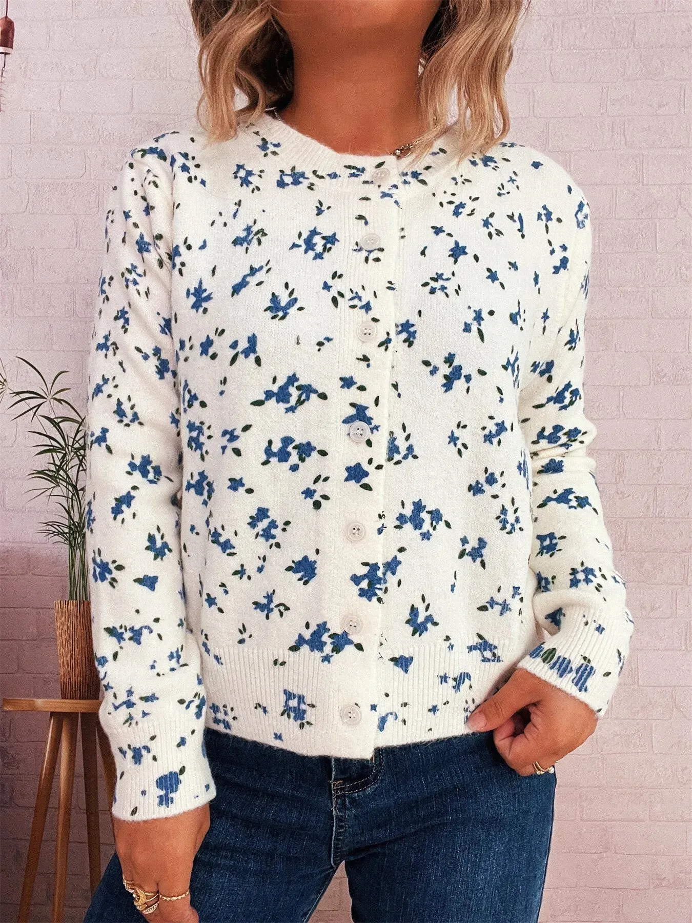 Floral Button-Up Long Sleeve Cardigan sold by Charming Charlie product image thumbnail 4