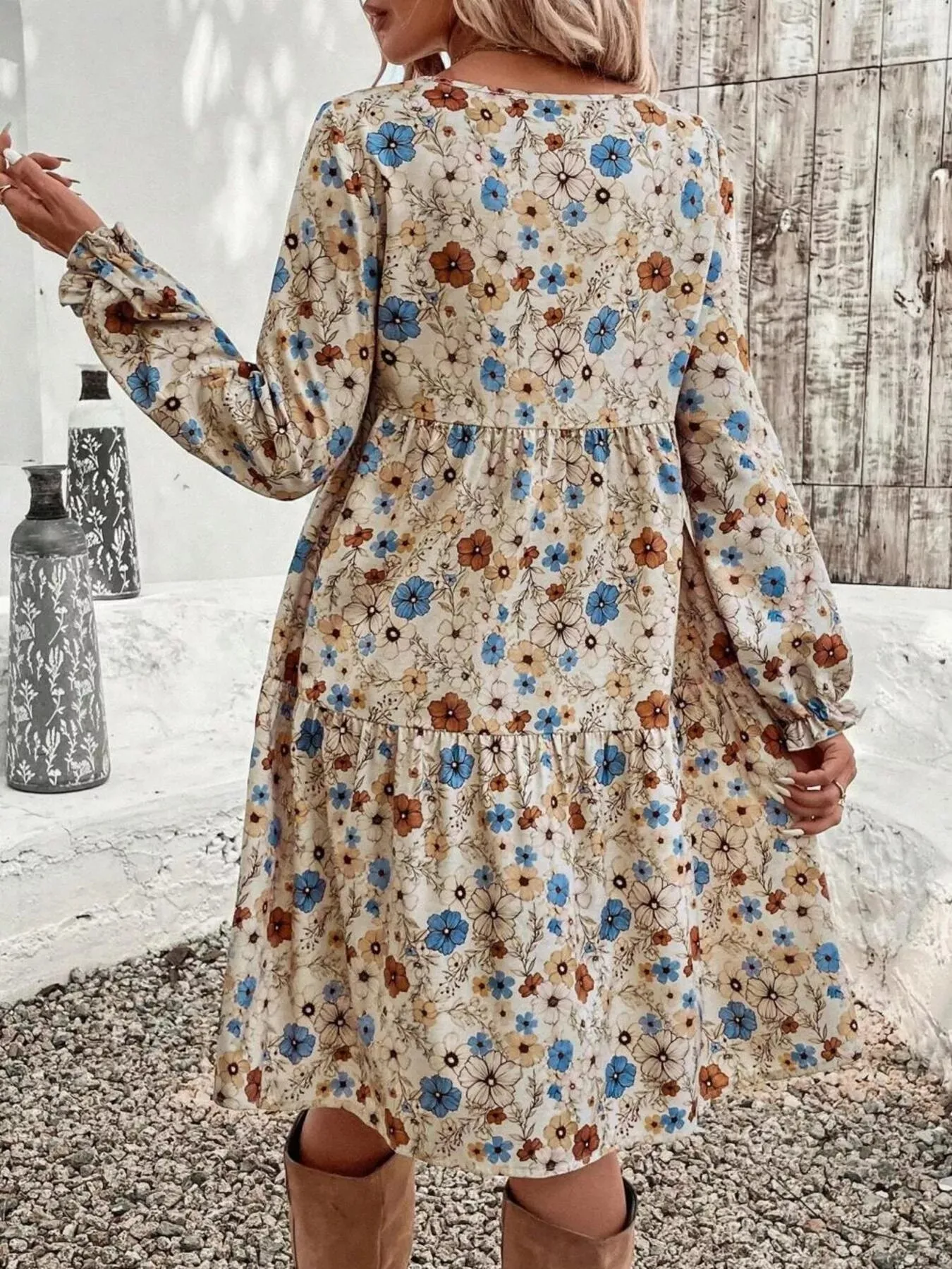 Floral Print Long Sleeve Tiered Dress sold by Charming Charlie product image thumbnail 5