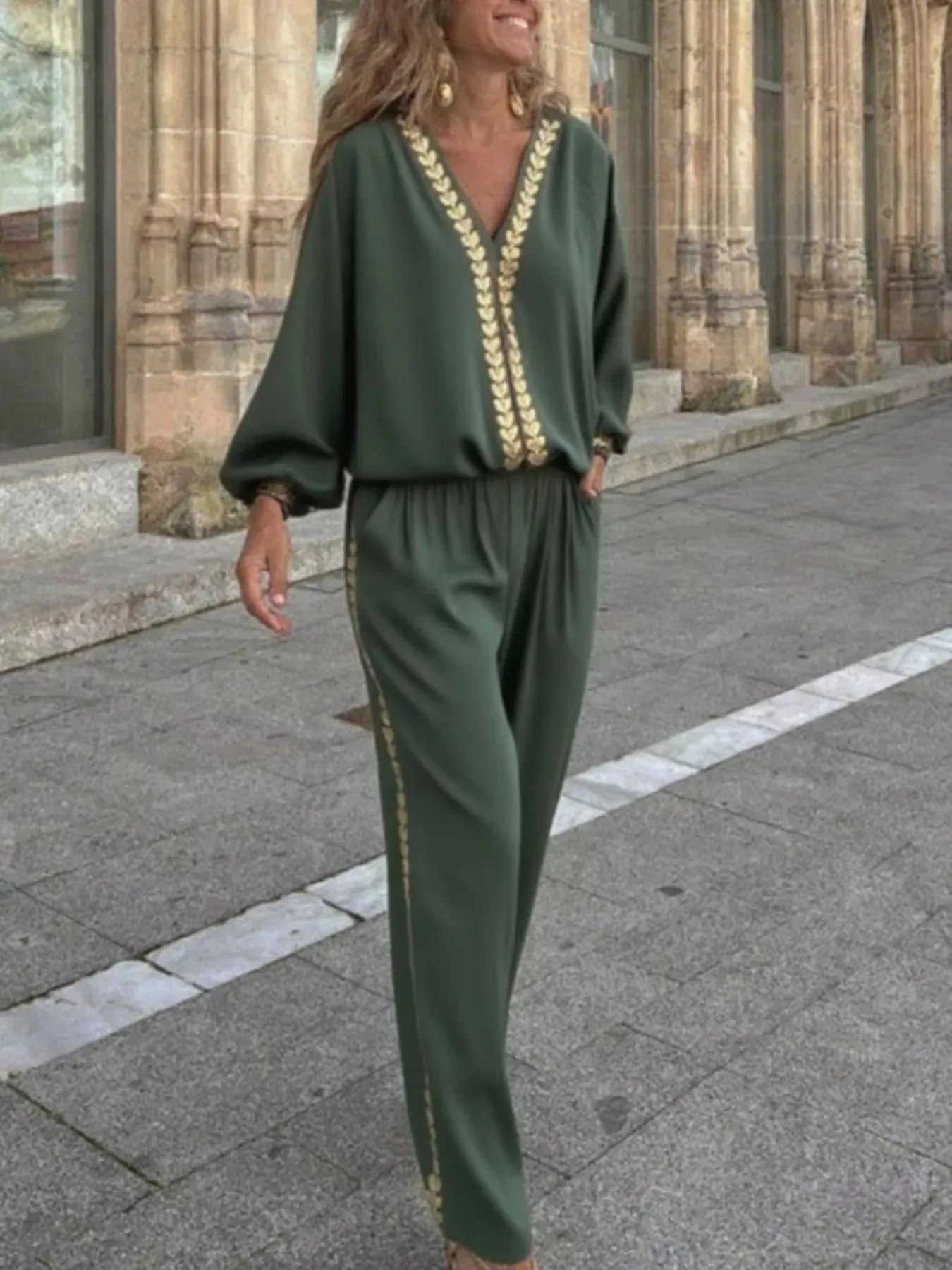 Full Size Contrast Trim V-Neck Top and Pants Set Plus Size sold by Charming Charlie product image thumbnail 5