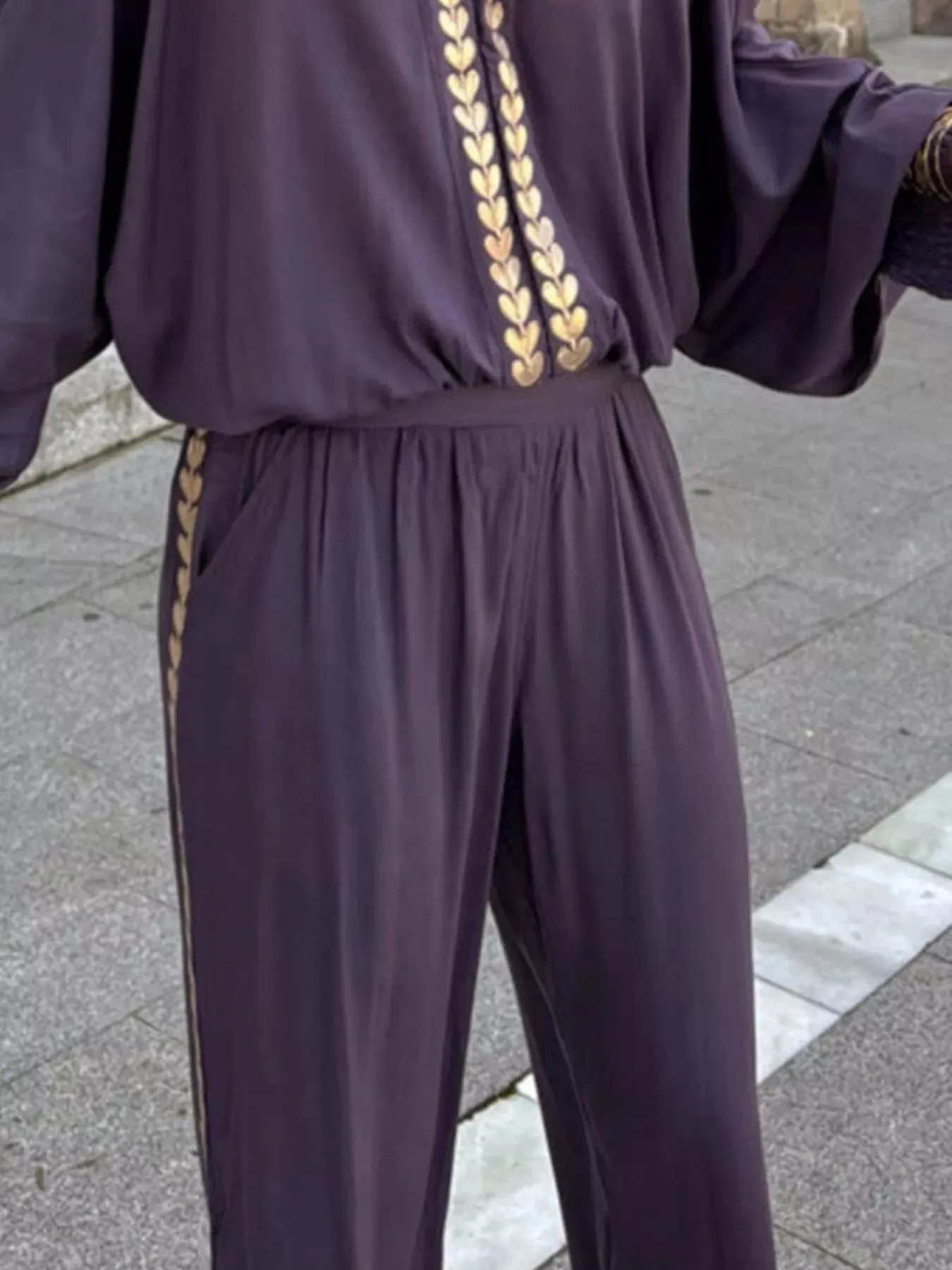 Full Size Contrast Trim V-Neck Top and Pants Set Plus Size sold by Charming Charlie product image thumbnail 2