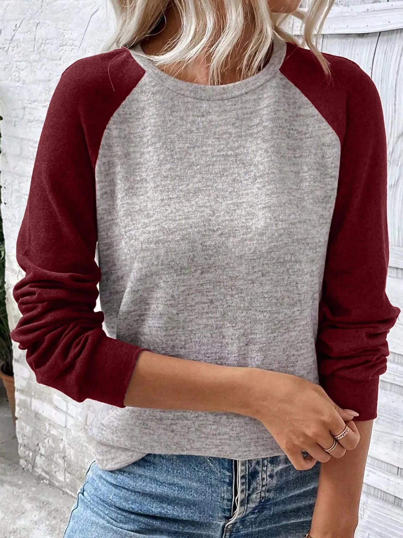 Color Block Raglan Long Sleeve T Shirt sold by Charming Charlie product image thumbnail 3