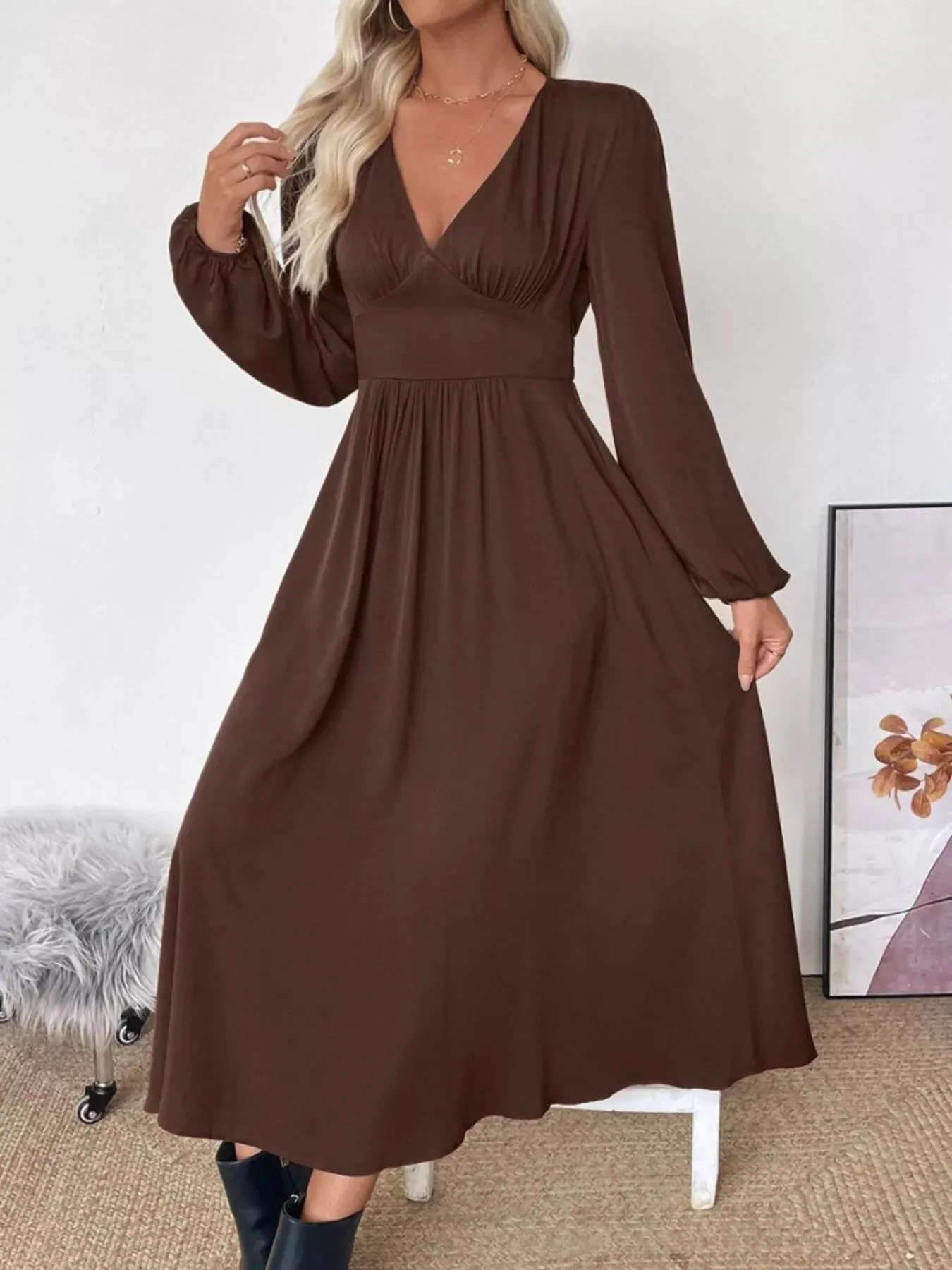 V-Neck Balloon Sleeve Midi Dress sold by Charming Charlie product image thumbnail 4