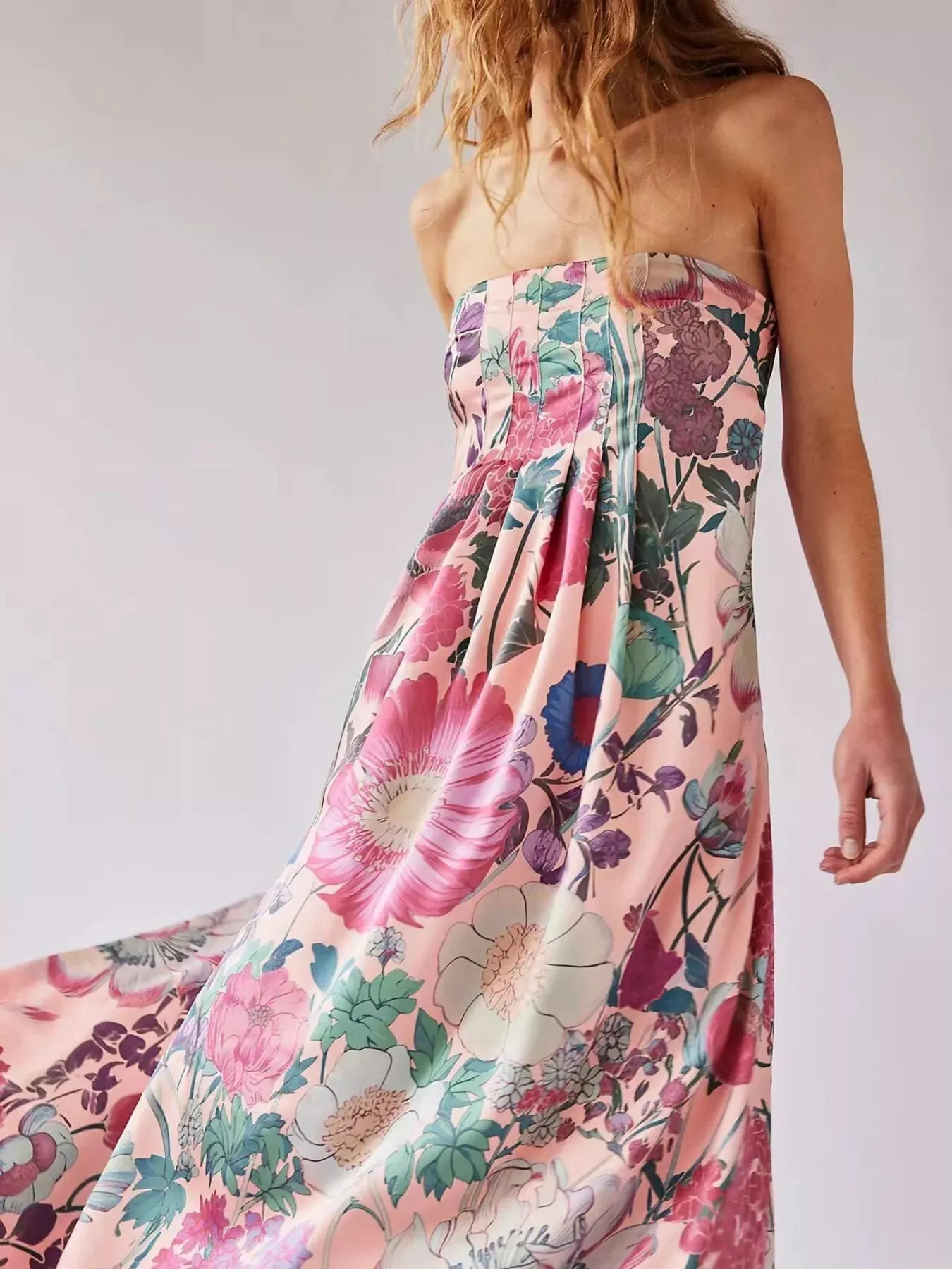 Floral Print Sleeveless Maxi Dress sold by Charming Charlie product image thumbnail 2