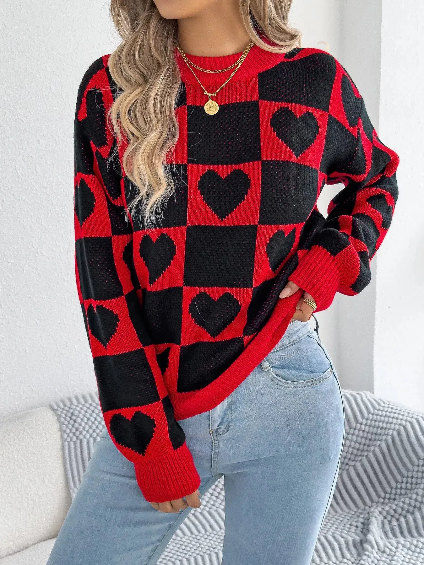 Heart Checkerboard Pattern Round Neck Sweater sold by Charming Charlie product image thumbnail 4