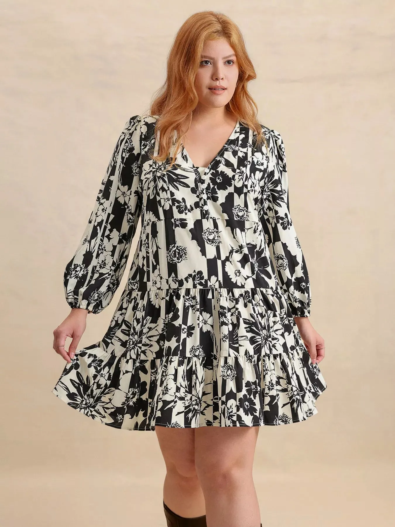 Plus Size Printed V-Neck Long Sleeve Mini Dress sold by Charming Charlie product image thumbnail 4