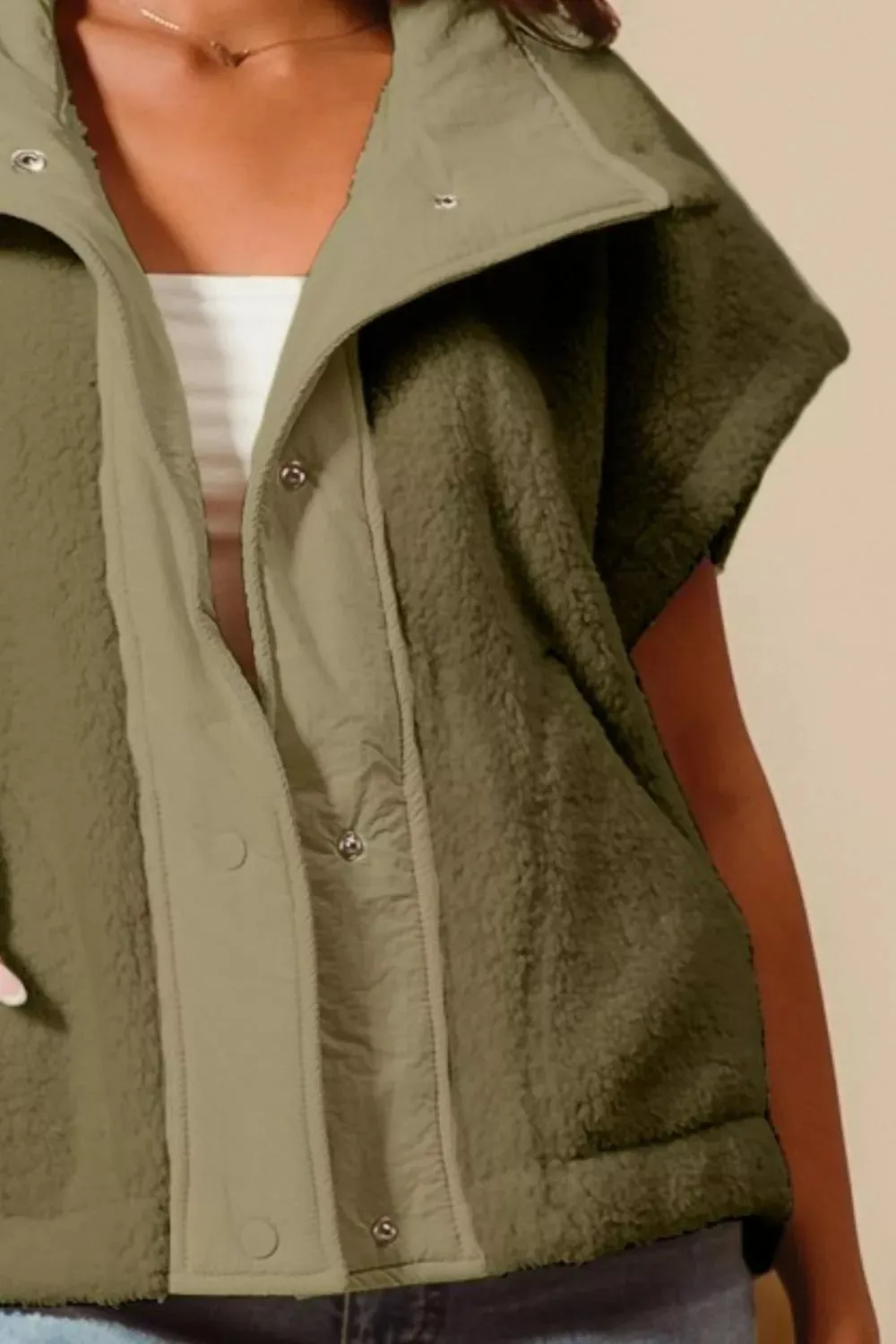 SO ME Over Sized Soft Sherpa Fur Sleeveless Vest Jacket sold by Charming Charlie product image thumbnail 2